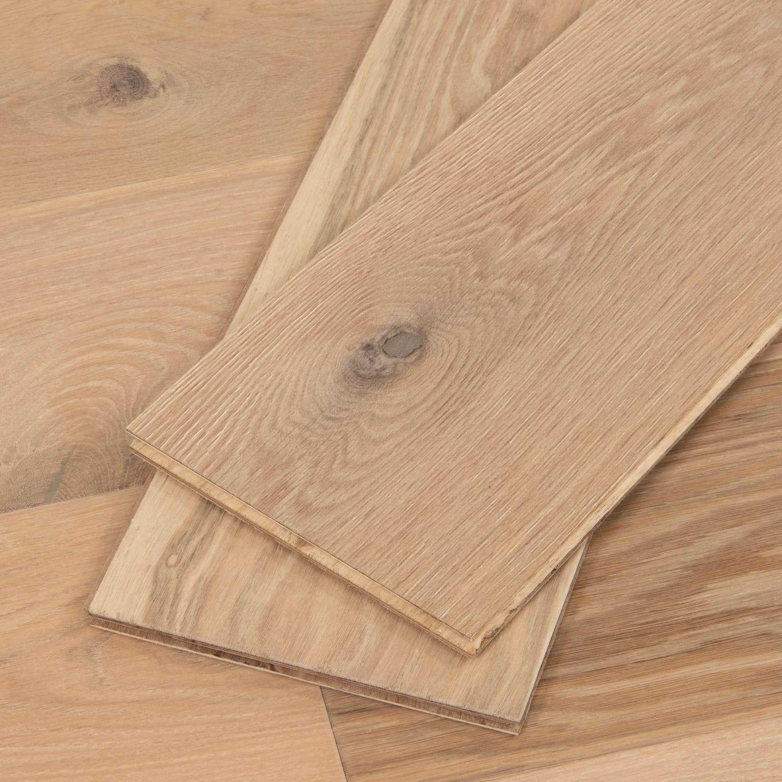 CALI Sonoma Salt Oak Engineered Hardwood - Green to the Core Flooring Barrel Collection