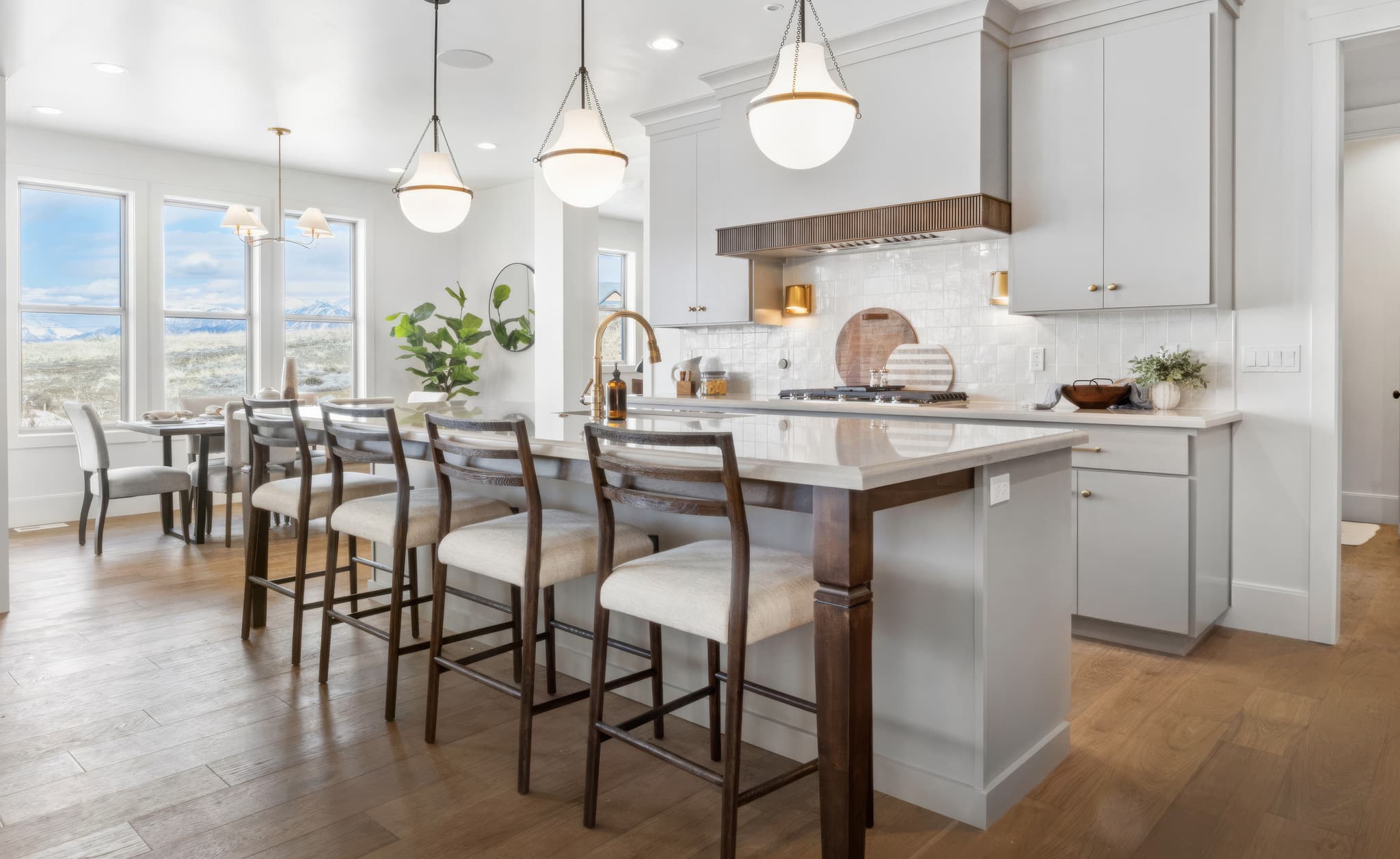 CALI Pacific Crush Engineered Hardwood - Green to the Core Flooring Barrel Collection - view 4