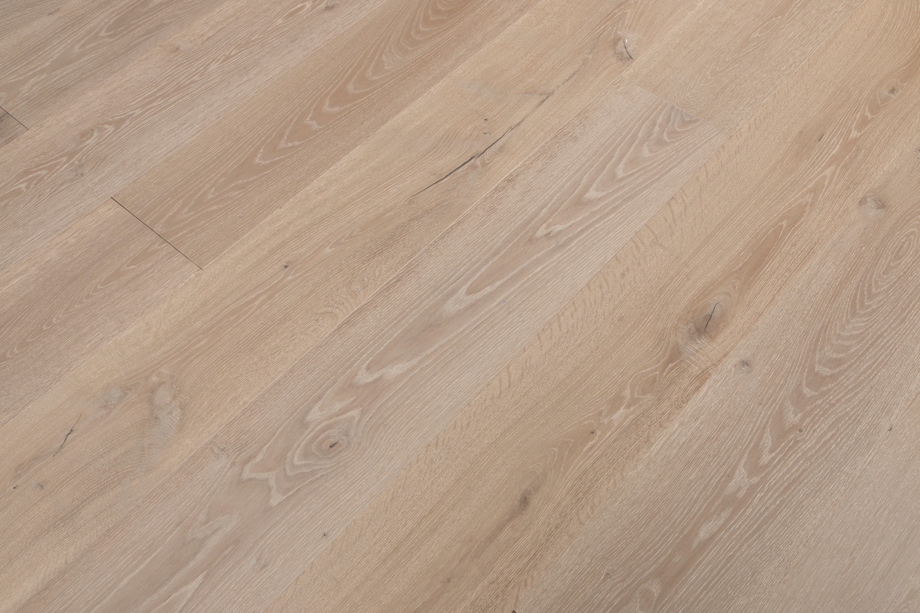Sauvignon Oak Engineered Hardwood Flooring - Image 6
