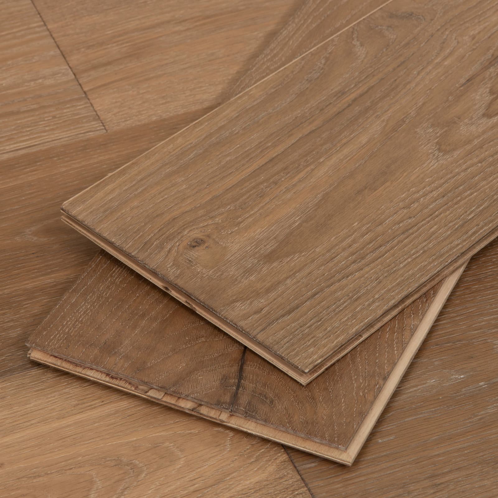 CALI Knotty Barrel Engineered Flooring Meritage Collection