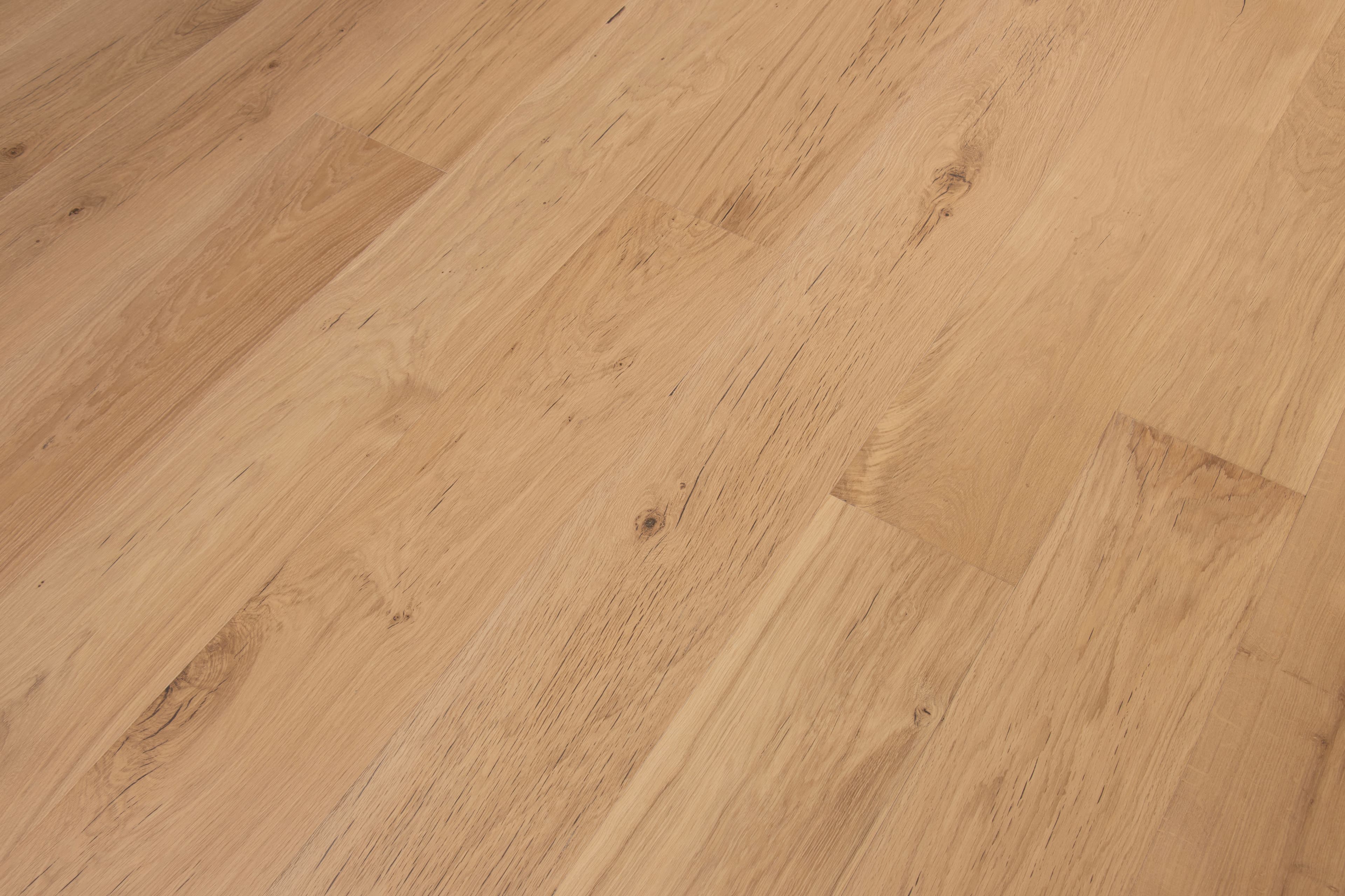 Coastal Blanc Engineered Hardwood Flooring - Image 4