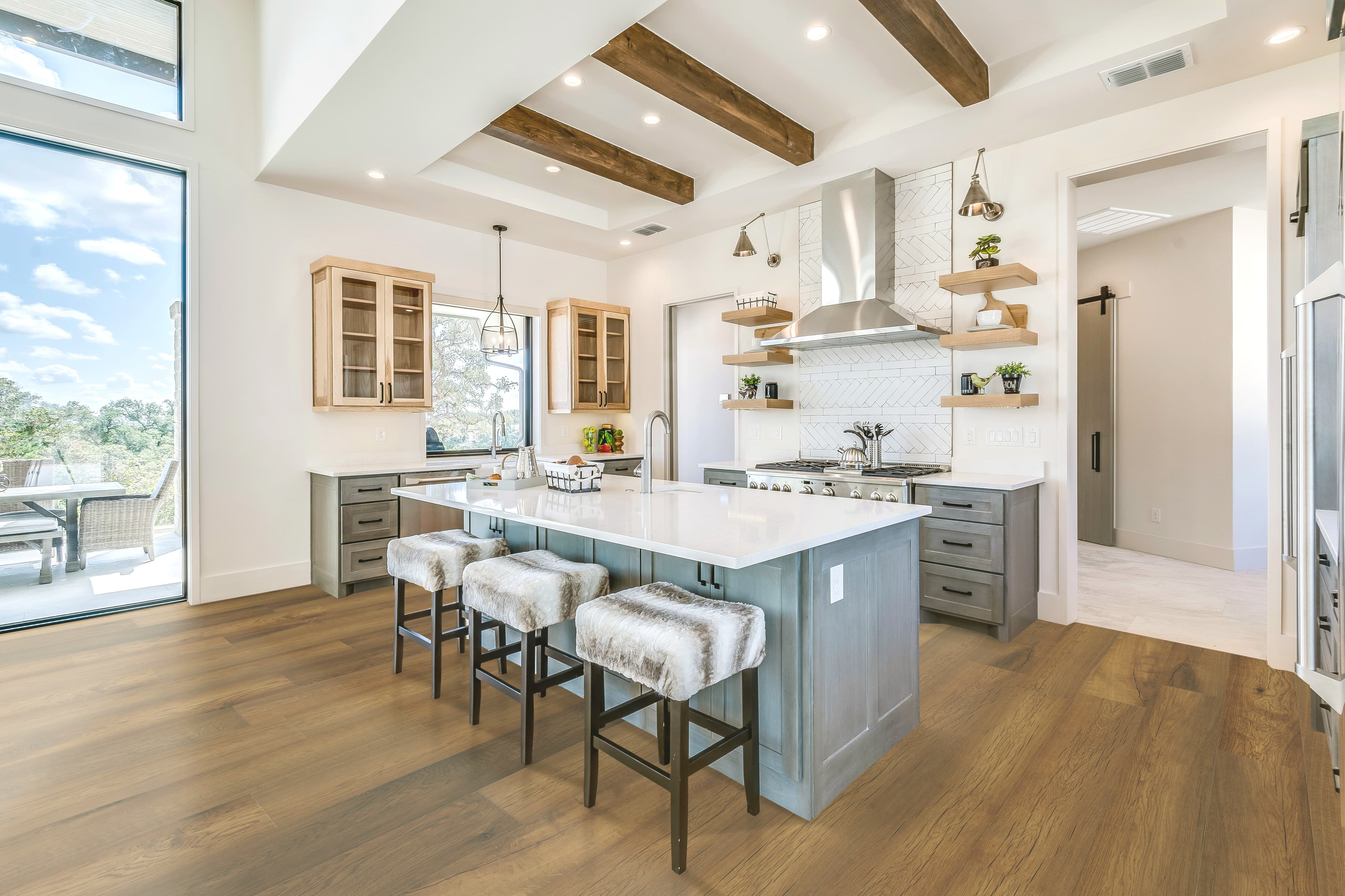 Vintage Valley Engineered Hardwood Flooring - Image 2