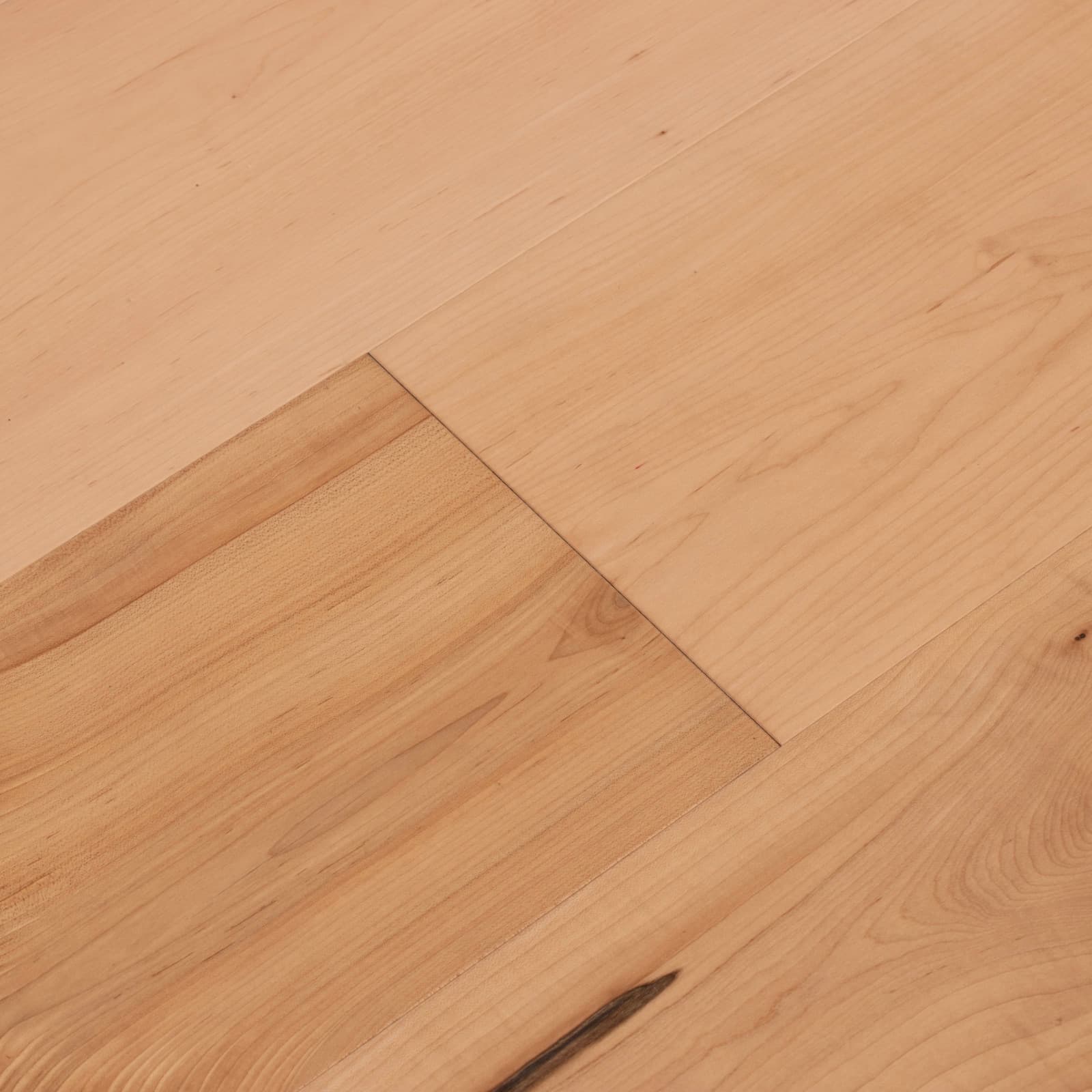 CALI Natural Maple Engineered Flooring — Varietals Collection — detail view 6