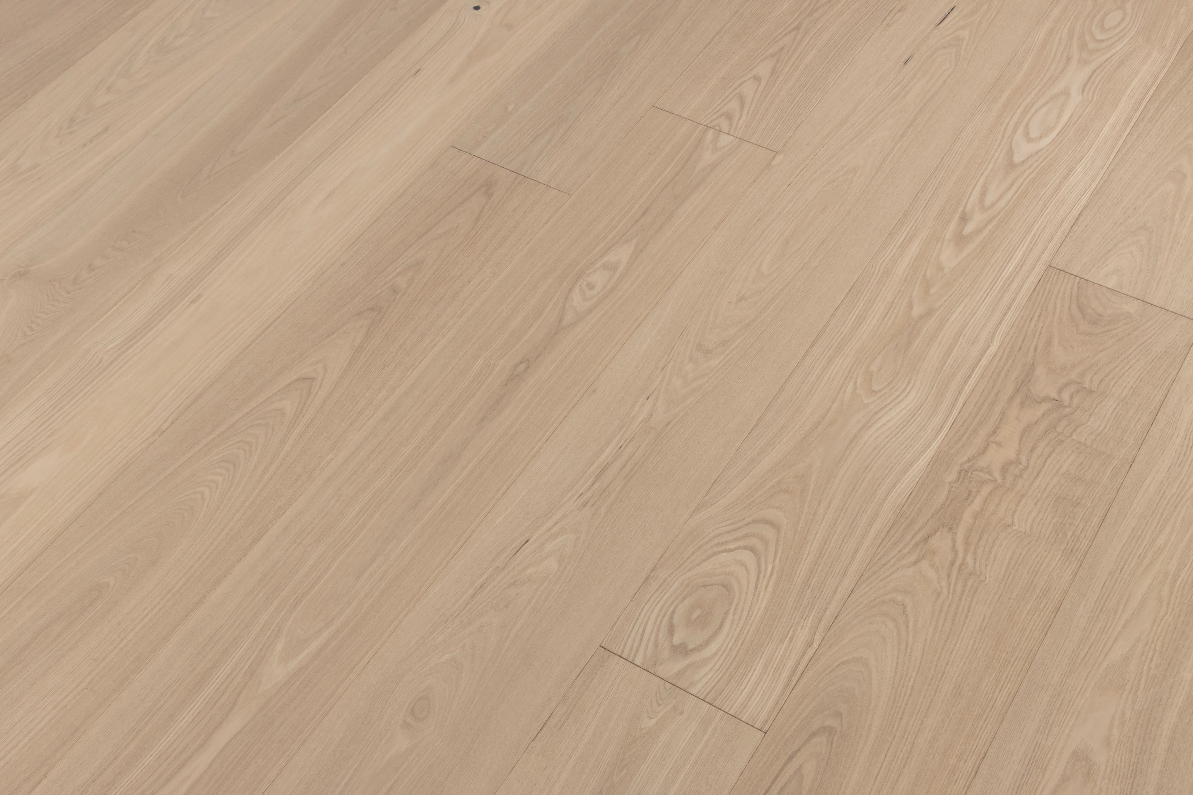 Clarified Ash Varietals Hardwood Flooring - Image 6