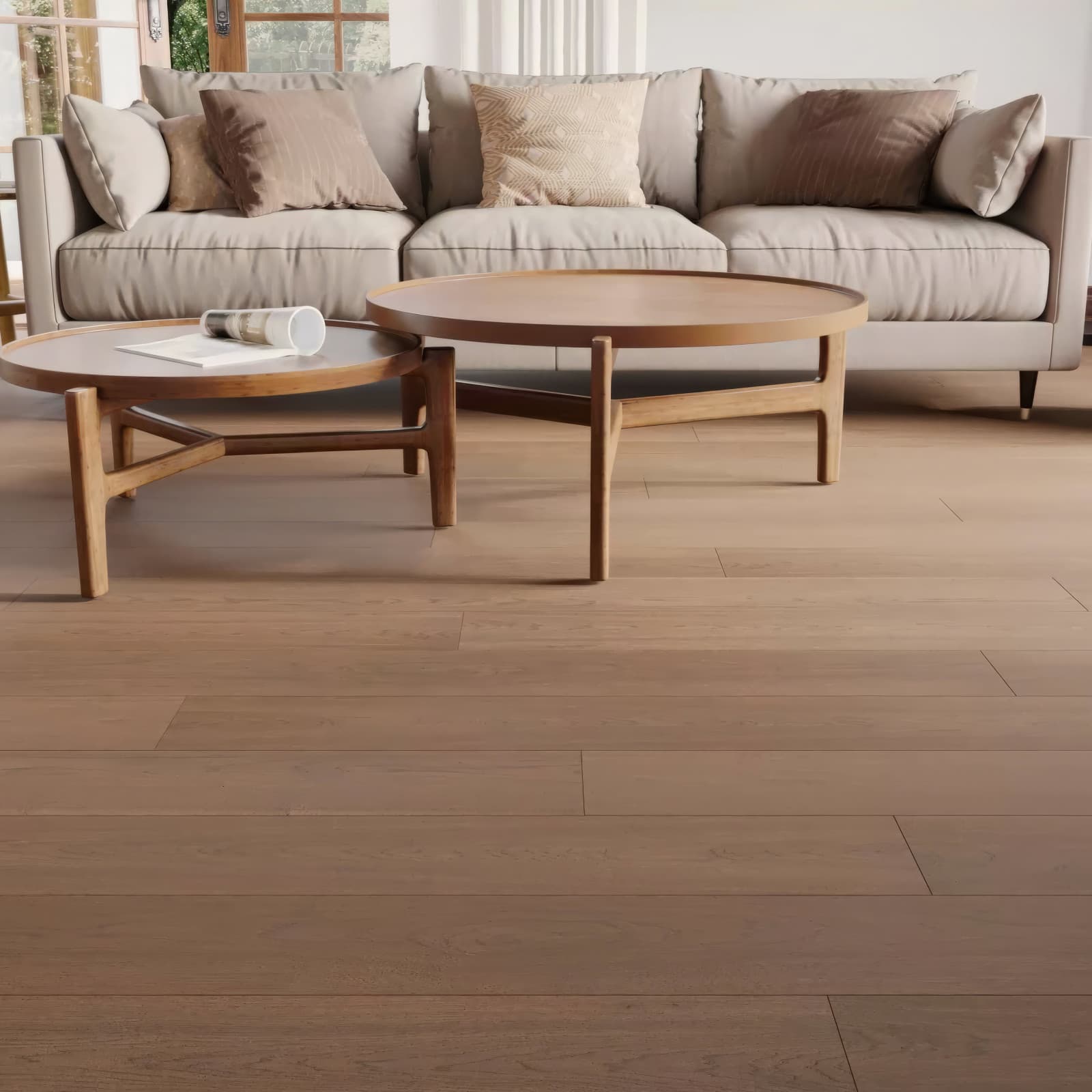 CALI Shaded Hickory Engineered Flooring — Varietals Collection — detail view 4