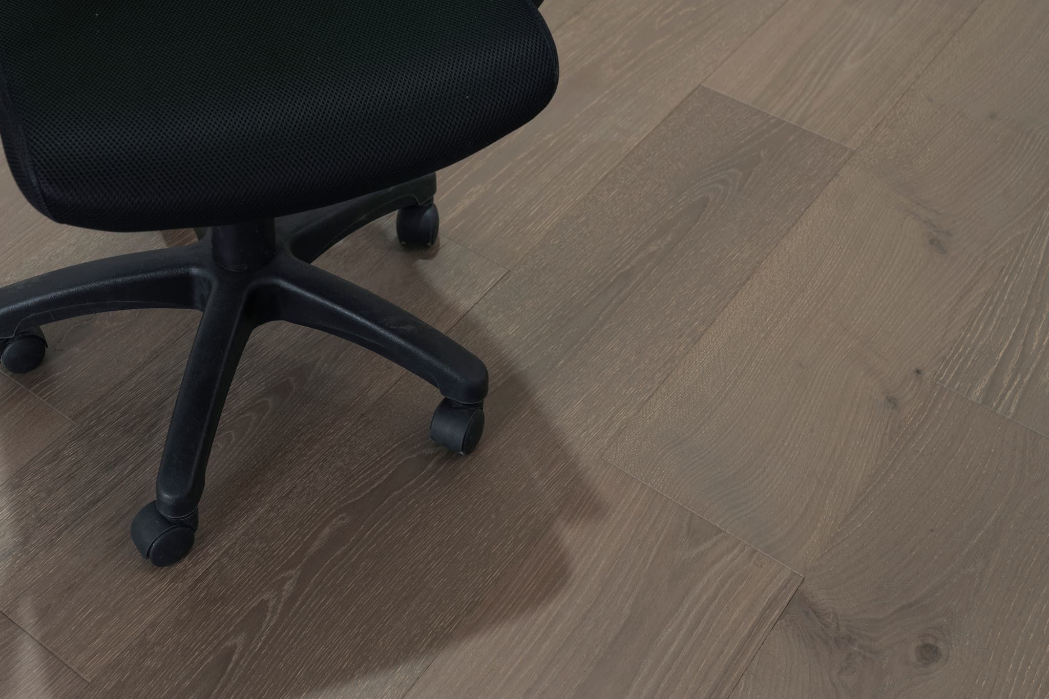 CALI Earthen Elevage Engineered Hardwood - Green to the Core Flooring Barrel First Press Collection - view 3