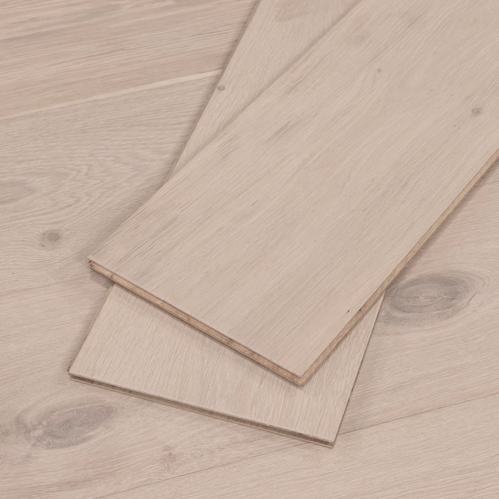 CALI Provincial Ivory Engineered Hardwood - Green to the Core Flooring — First Press Collection — detail view 6