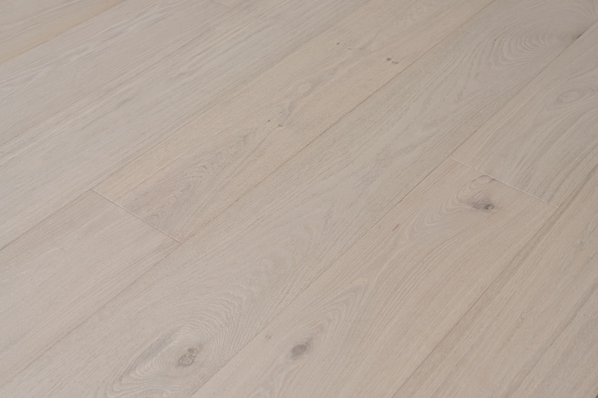 CALI Provincial Ivory Engineered Hardwood - Green to the Core Flooring Barrel First Press Collection - view 4
