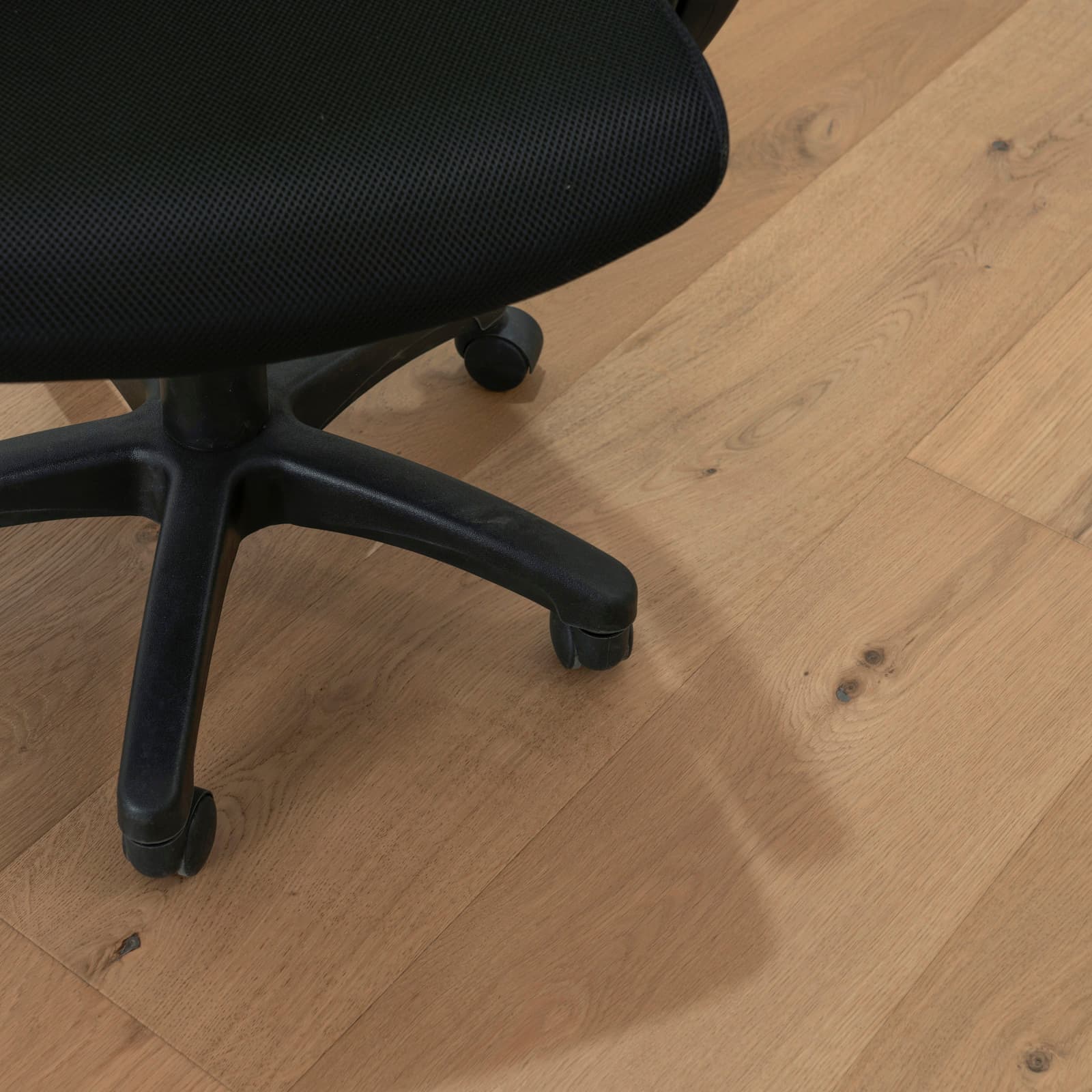 CALI Strawvignon Blanc Engineered Hardwood - Green to the Core Flooring — First Press Collection — installed in room