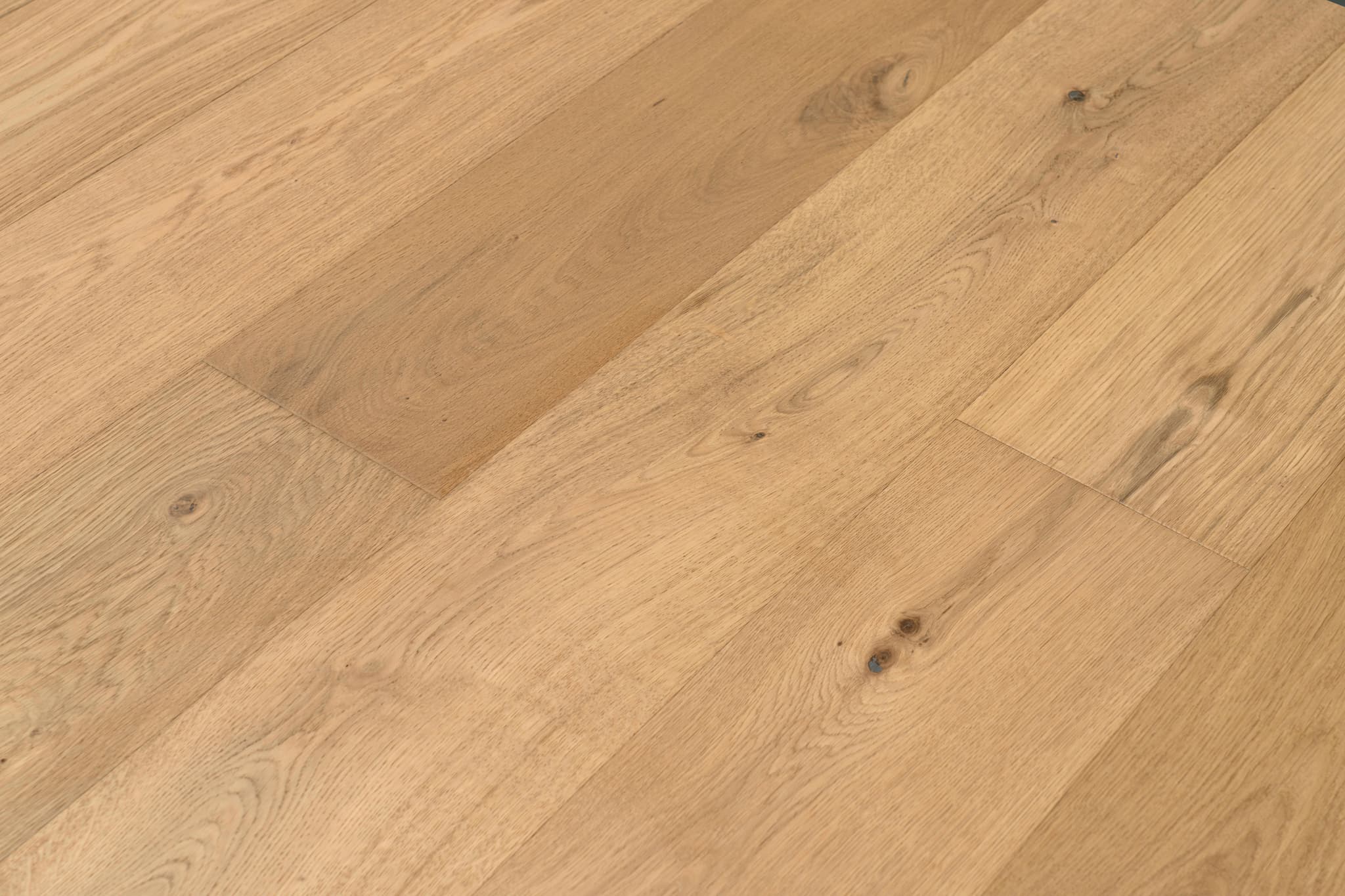 CALI Strawvignon Blanc Engineered Hardwood - Green to the Core Flooring Barrel First Press Collection - view 4