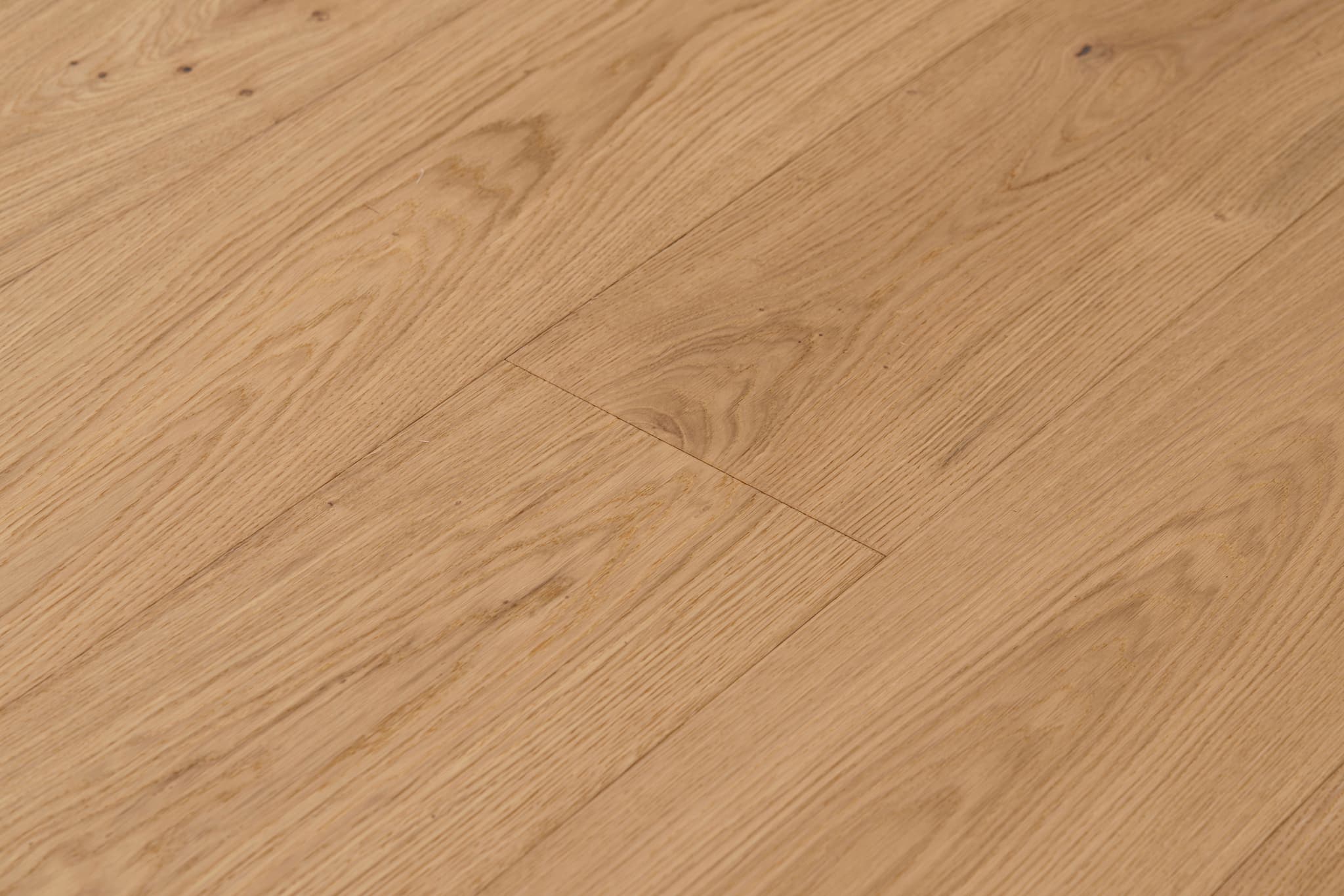CALI Fawn and Figure Engineered Hardwood - Green to the Core Flooring Barrel First Press Collection - view 4