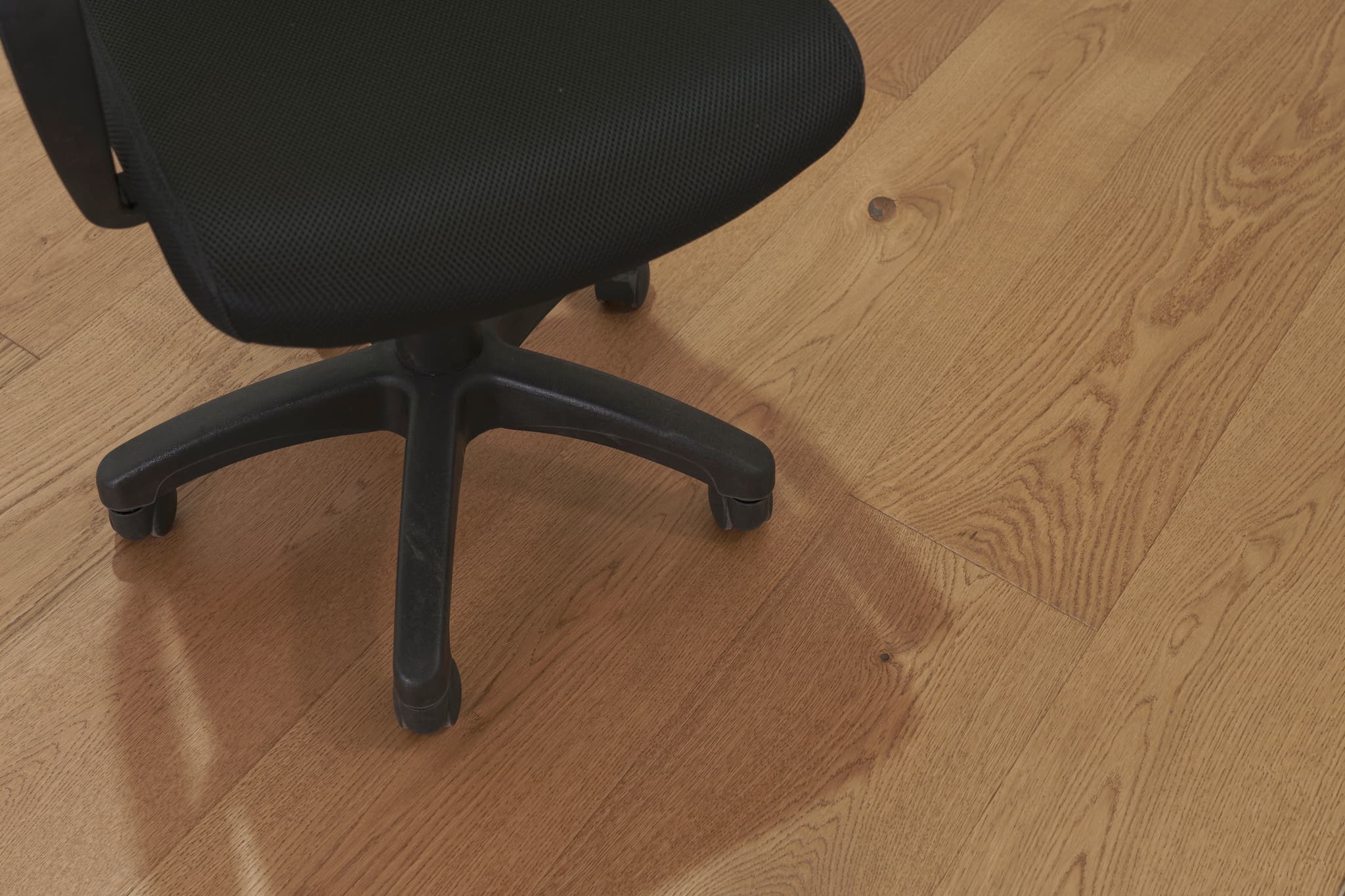 CALI Crush and Blush Engineered Hardwood - Green to the Core Flooring Barrel First Press Collection - view 3