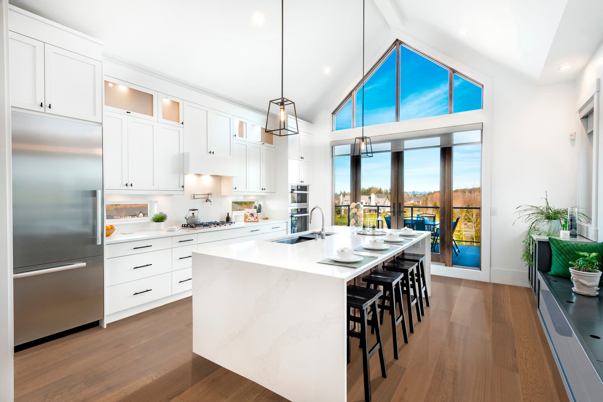 CALI Burgundy Blend Engineered Hardwood - Green to the Core Flooring Cellar Collection - view 2