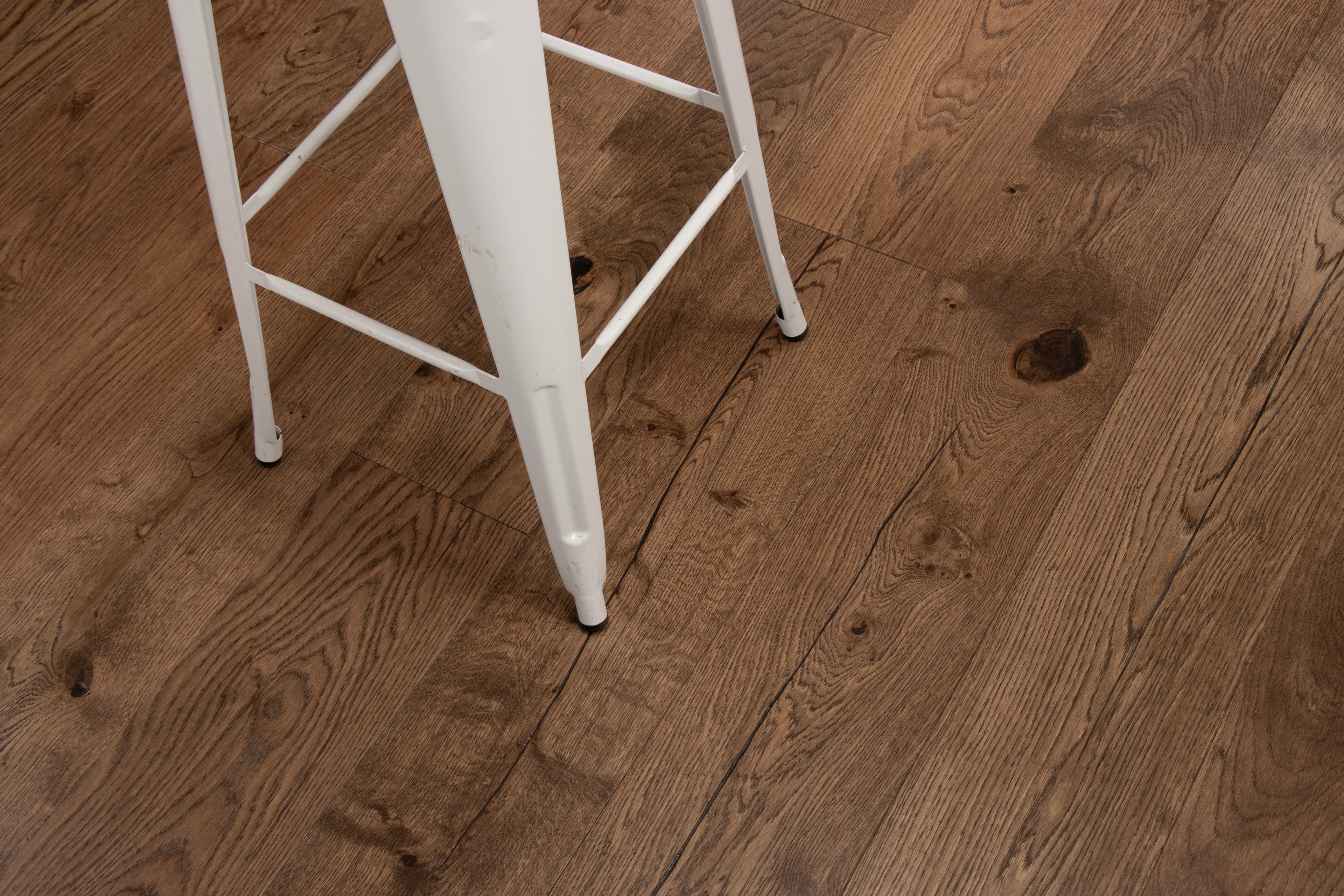 Evening Whiskey Whiskey & Wine Hardwood Flooring - Image 3