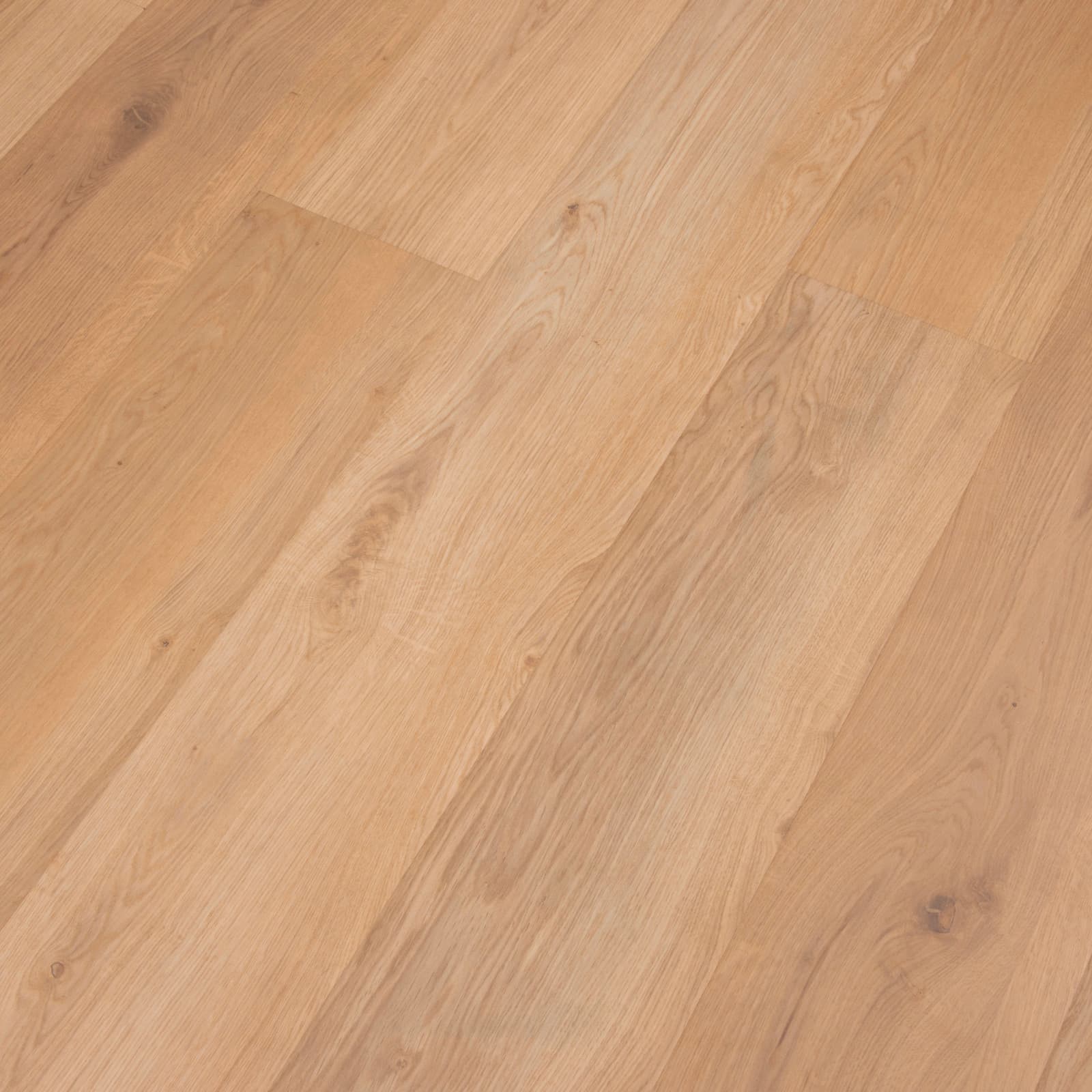 CALI Harbor Honey Laminate Top Layer with High Density Wood Core Flooring — Mavericks Collection — plank close-up