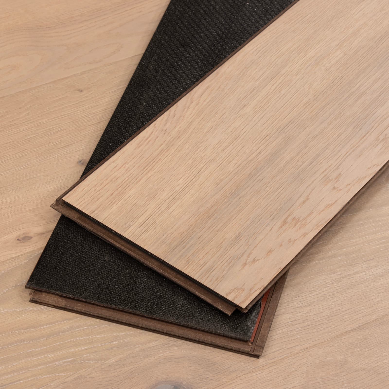 CALI Half Moon Oak Laminate Top Layer with High Density Wood Core Flooring — Mavericks Collection — detail view 6