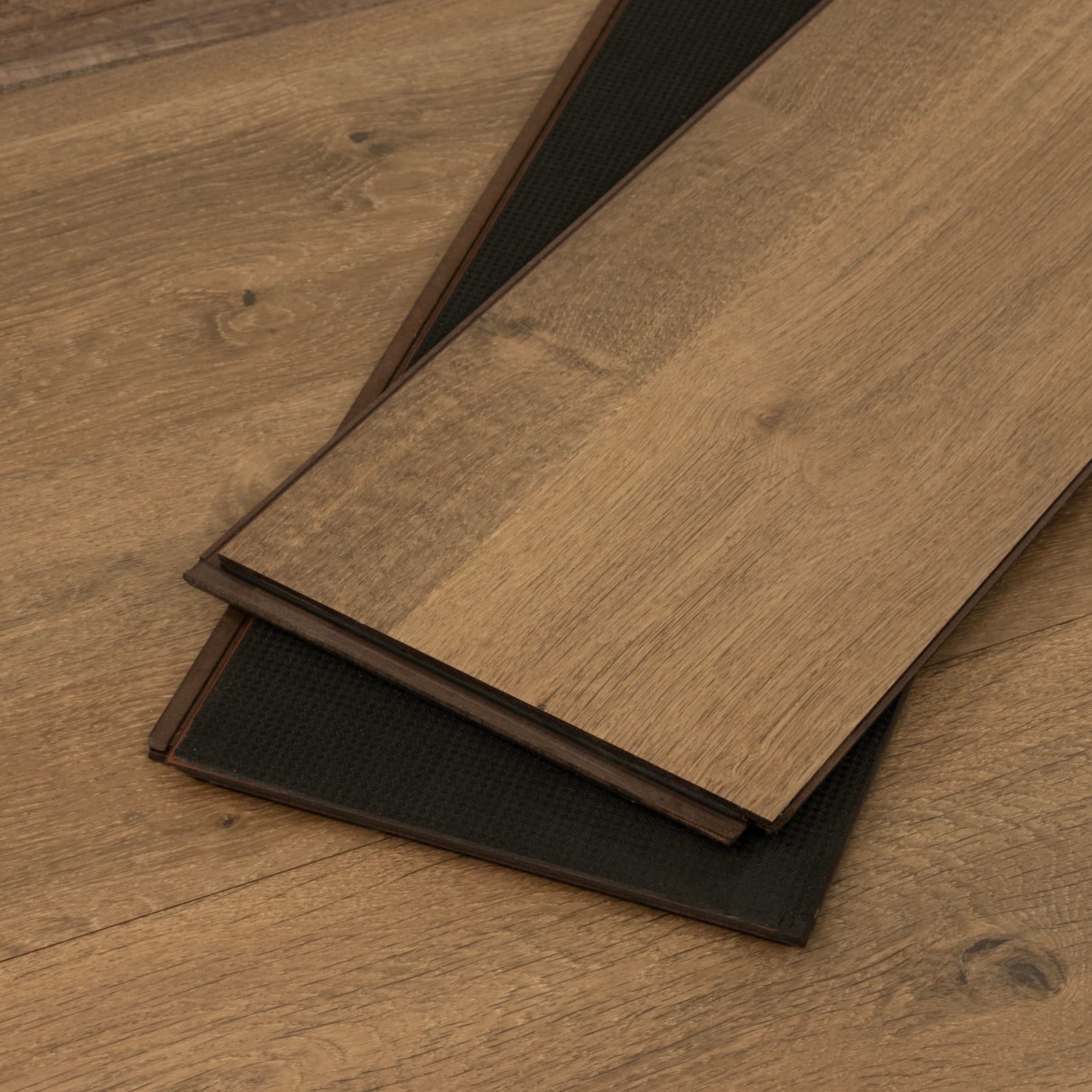 CALI Mocha Del Mar Laminate Top Layer with High Density Wood Core Flooring — Mavericks Collection — detail view 7
