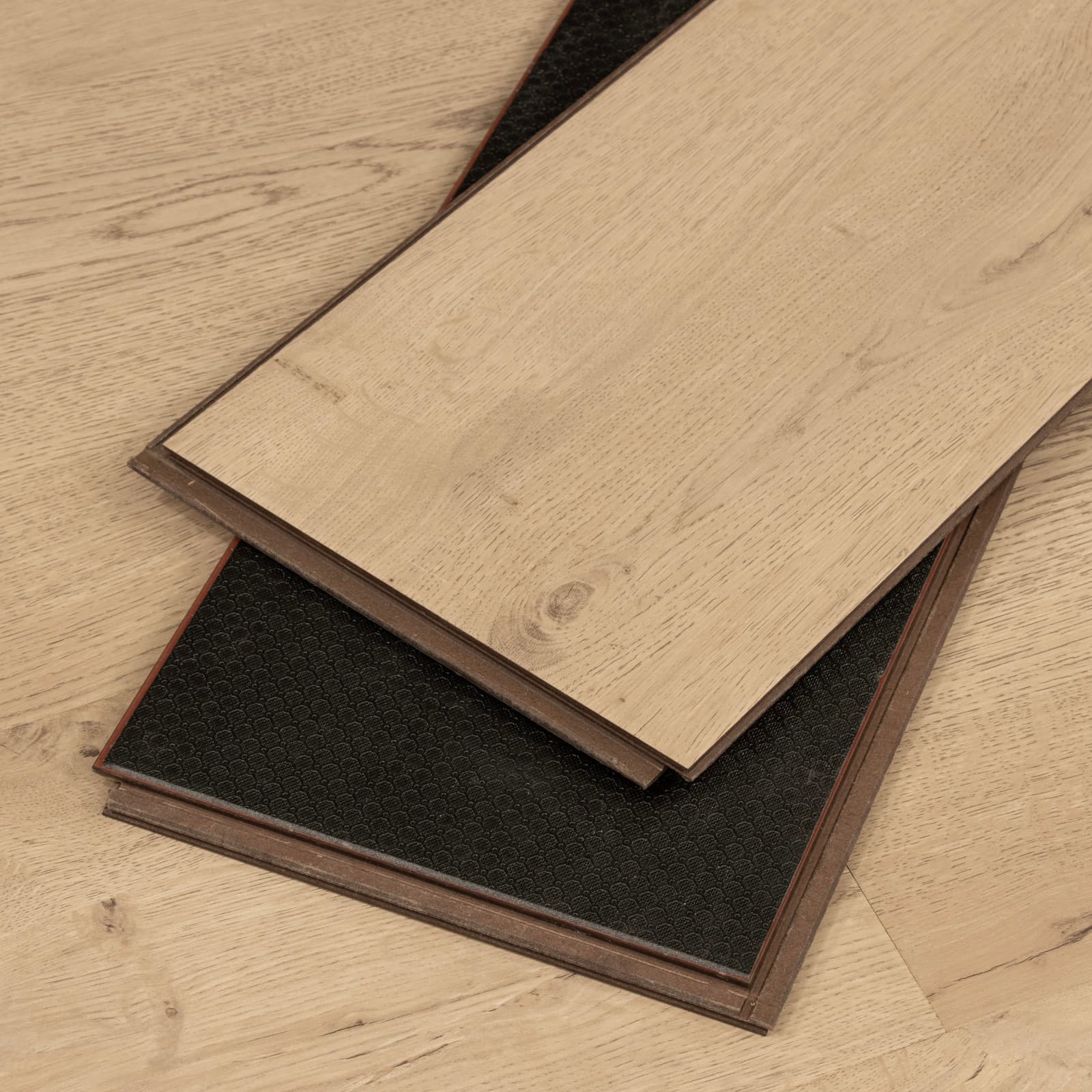 CALI Pillar Point Laminate Top Layer with High Density Wood Core Flooring — Mavericks Collection — detail view 7