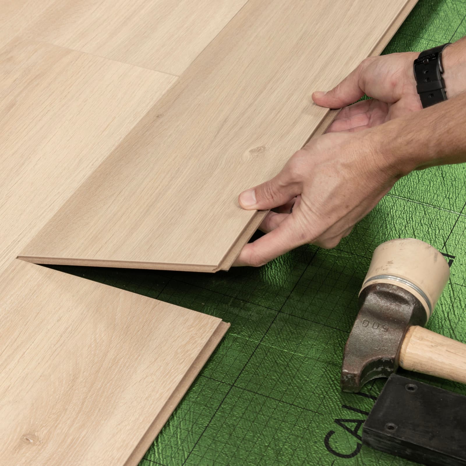 CALI Vallemar Blanc Laminate Top Layer with High Density Wood Core Flooring — Pacifica Collection — detail view 5