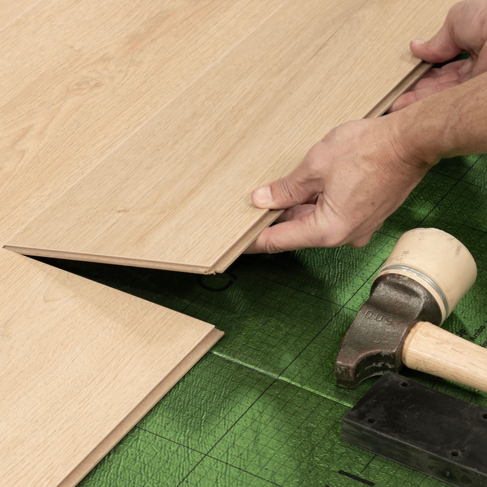 CALI Southern Salt Laminate Top Layer with High Density Wood Core Flooring — Pacifica Collection — detail view 5