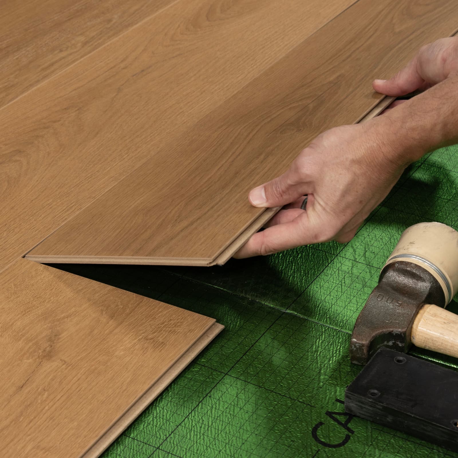 CALI Milagra Cove Laminate Top Layer with High Density Wood Core Flooring — Pacifica Collection — detail view 4
