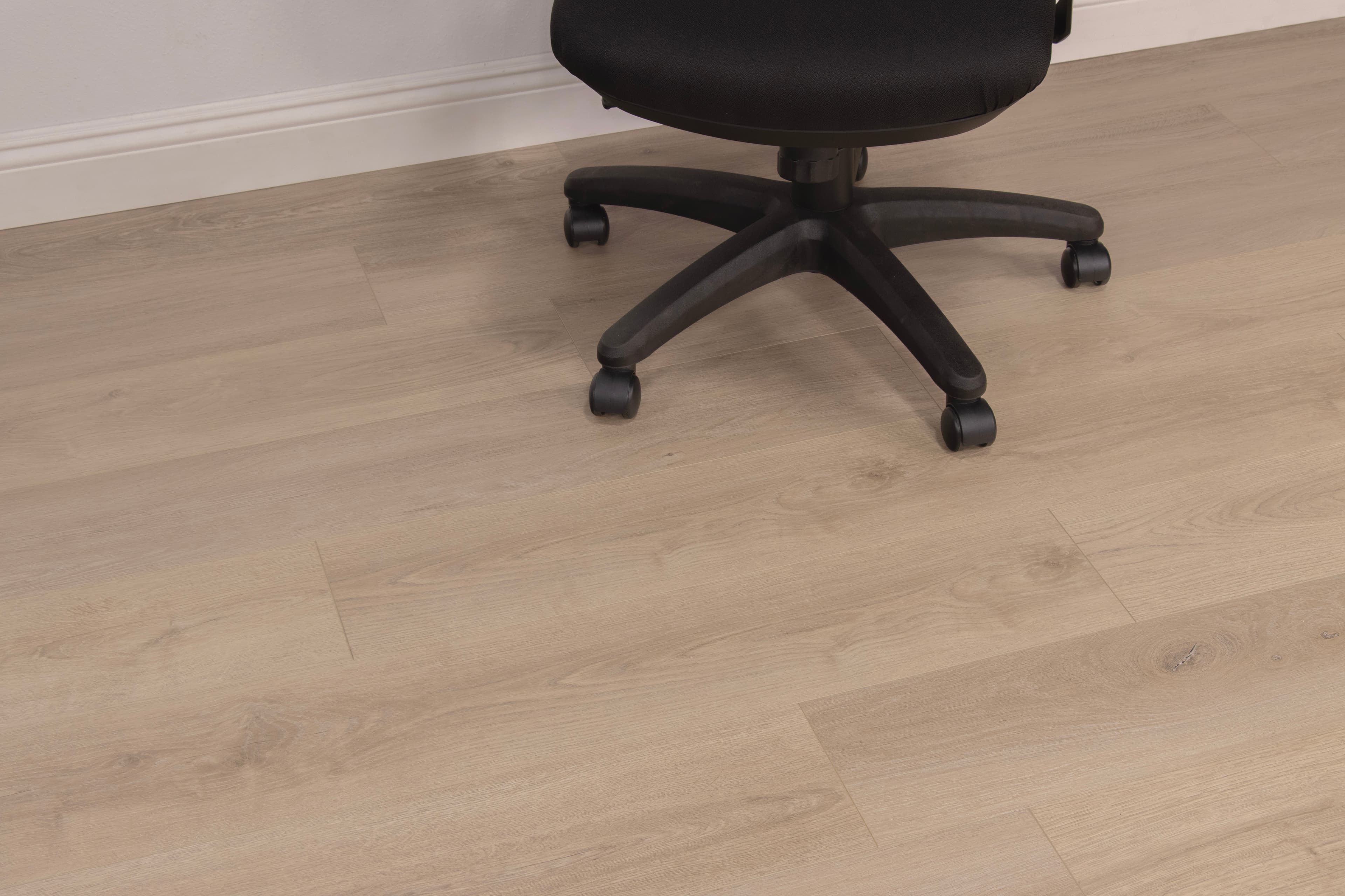 Walnut Shell Pacifica Laminate - Image 3
