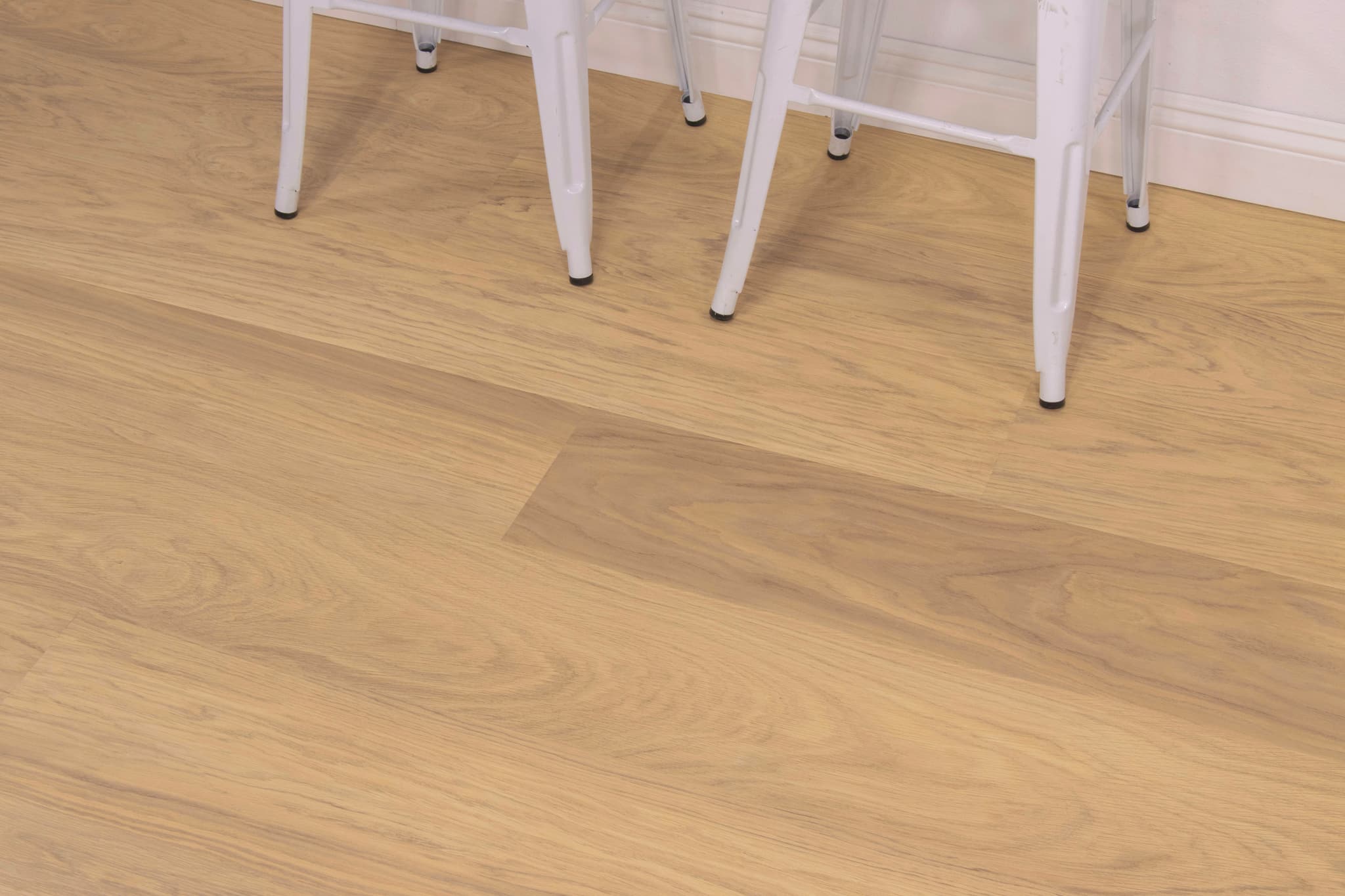 CALI Amber Retreat Laminate Top Layer with High Density Wood Core Flooring Santa Cruz Collection - view 3