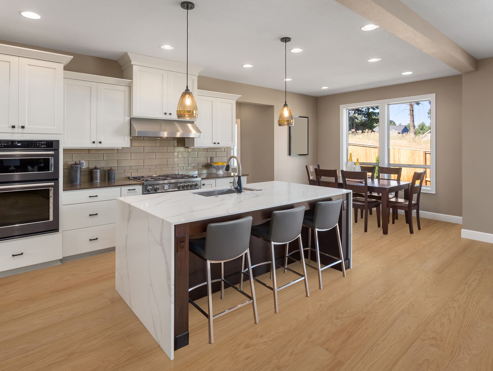 CALI Surf Shop Laminate Top Layer with High Density Wood Core Flooring Santa Cruz Collection - view 4