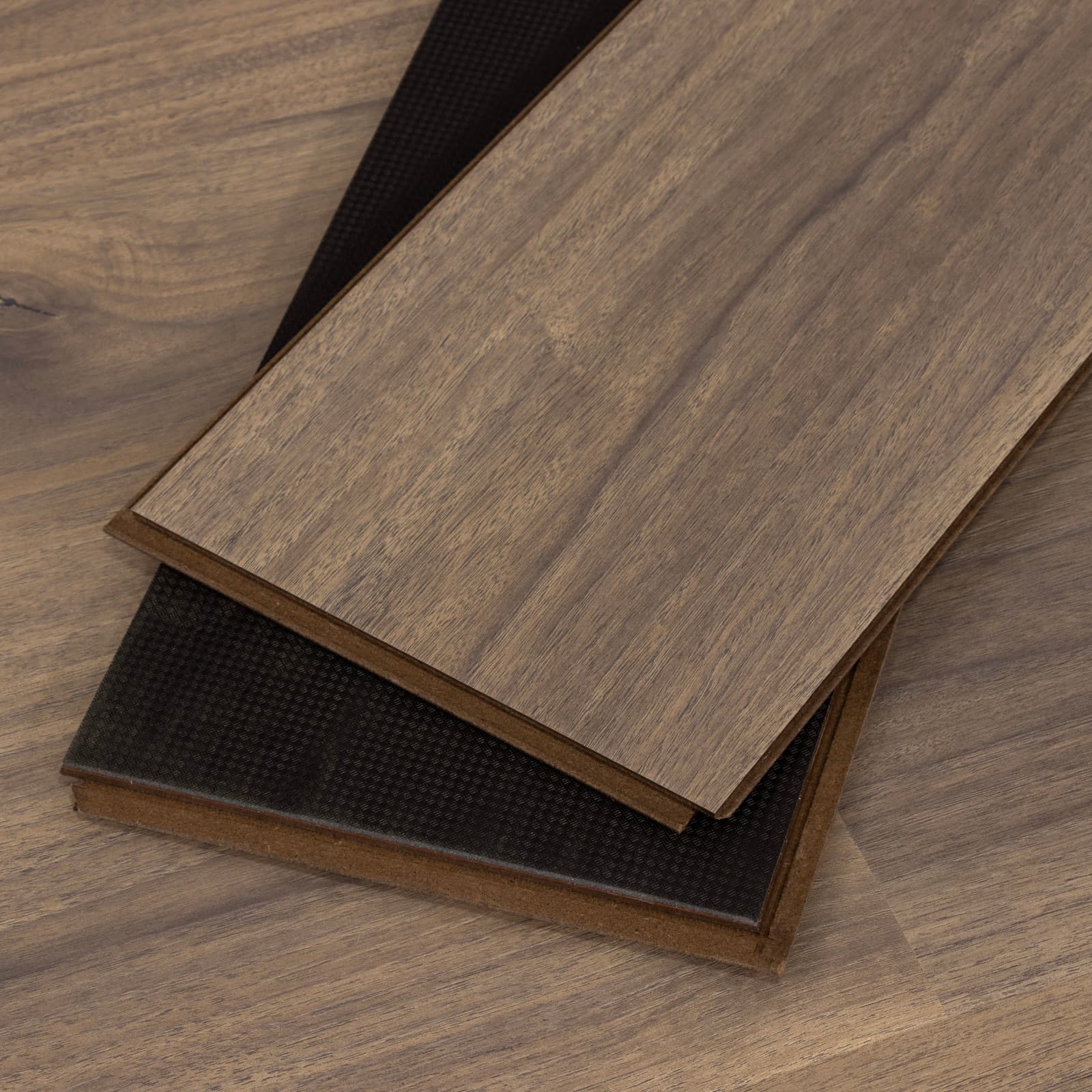 CALI Misty Wood Walnut Laminate Top Layer with High Density Wood Core Flooring — Santa Cruz Collection — detail view 6