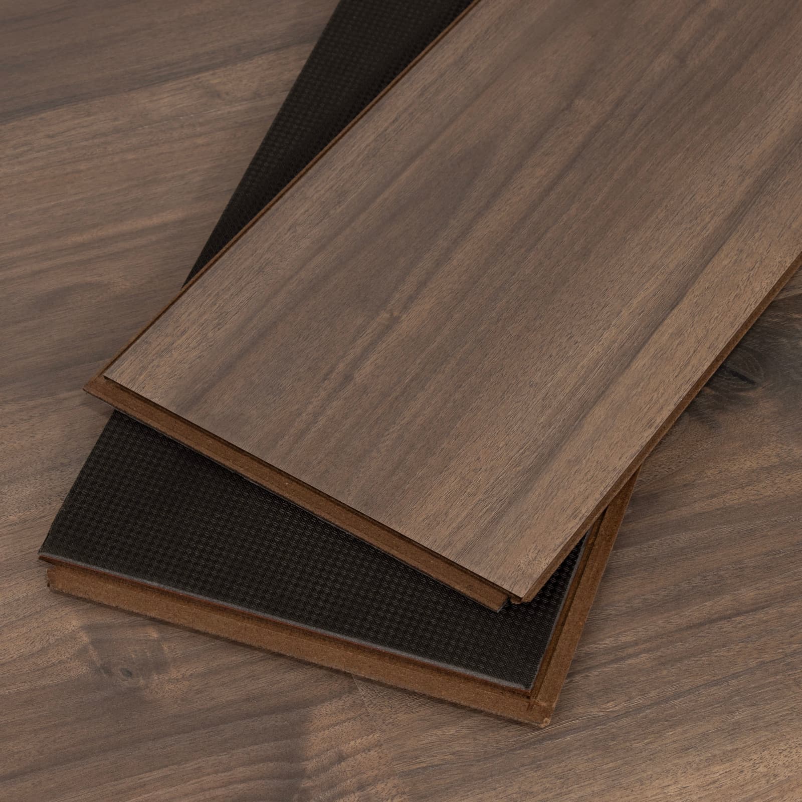 CALI Beau Bark Laminate Top Layer with High Density Wood Core Flooring — Santa Cruz Collection — detail view 7