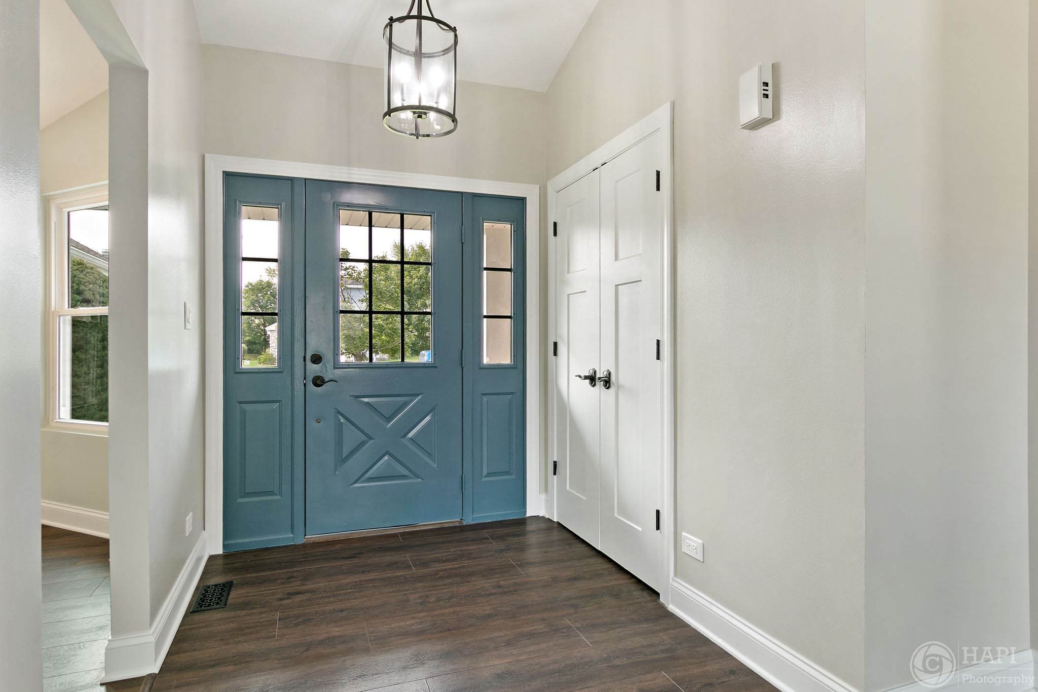 Offshore Oak Longboards Vinyl Flooring (Angle-Angle) - Image 4