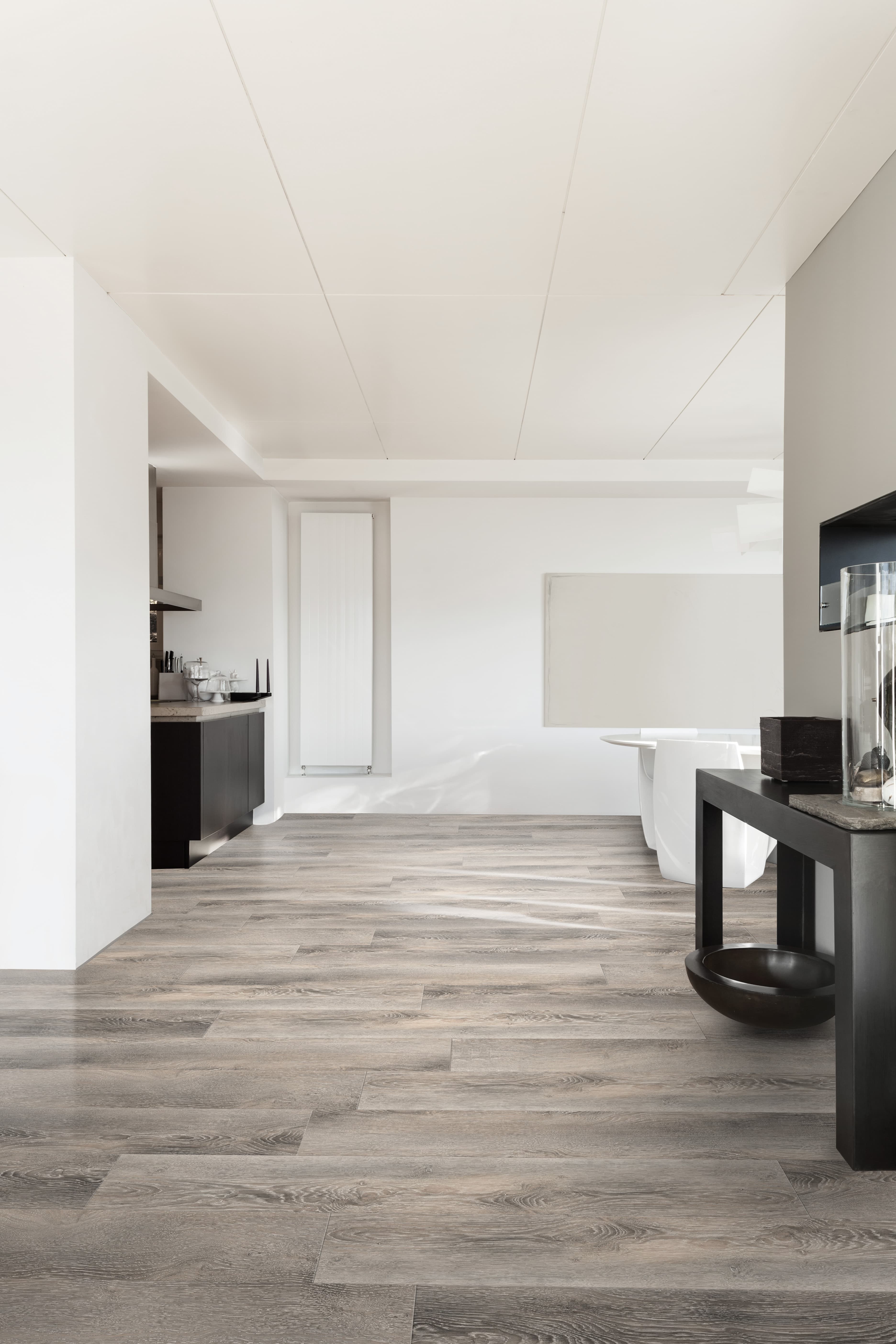 Oceanic Oak Longboards Vinyl Flooring (Angle-Angle) - Image 3