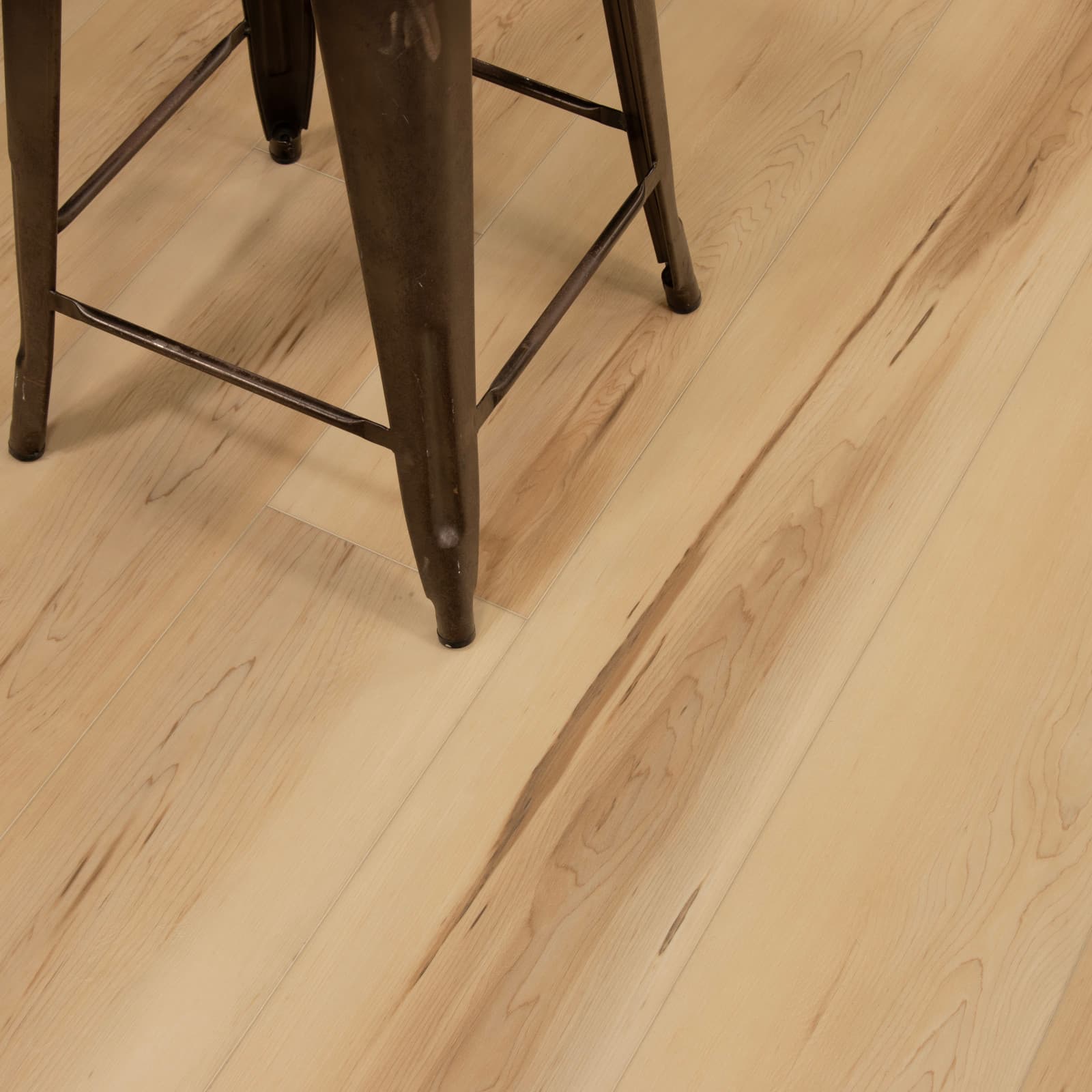 CALI Morro Beige 100% Waterproof GeoCore (SPC) Flooring — Longboards Collection — detail view 3