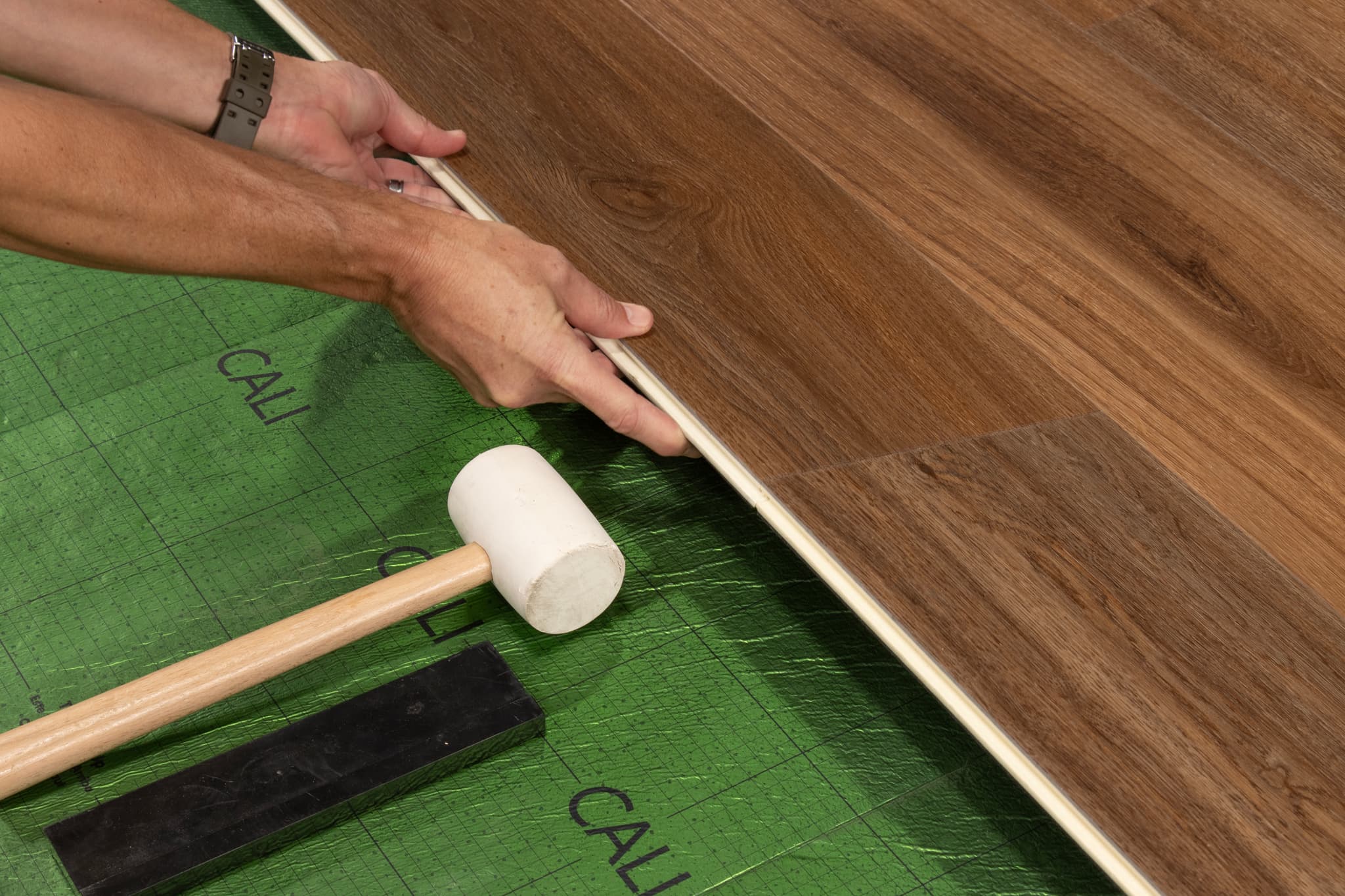 CALI Hang Ten Honey WPC Flooring Longboards Icons Collection - view 4