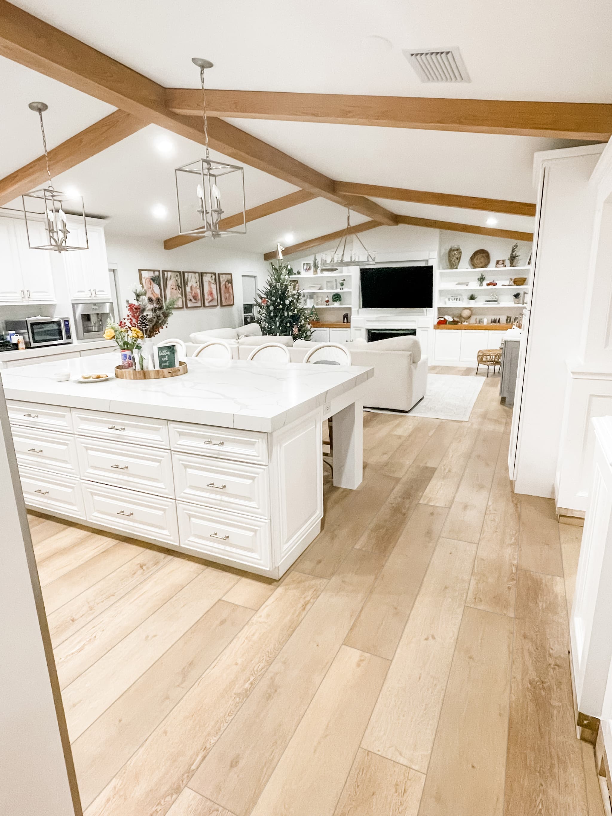 CALI Laguna Sand 100% Waterproof (WPC) Flooring Legends Collection - view 3