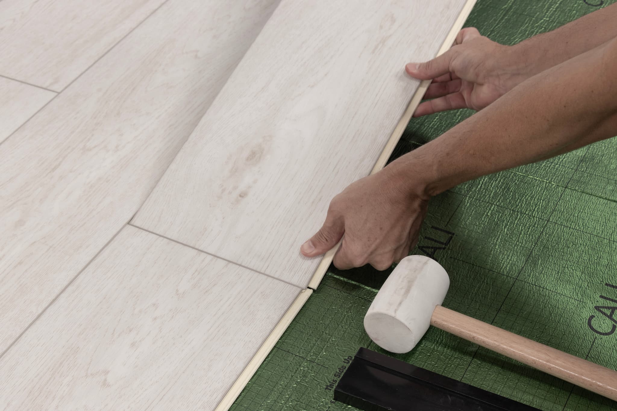 CALI Saltwater Oak 100% Waterproof (WPC) Flooring Legends Collection - view 5