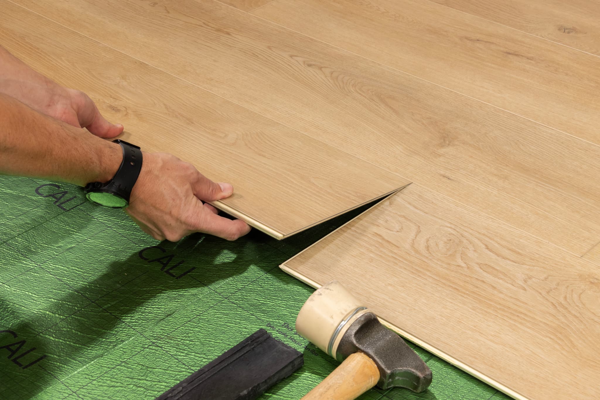 CALI South Wind Oak 100% Waterproof (WPC) Flooring Legends Collection - view 5