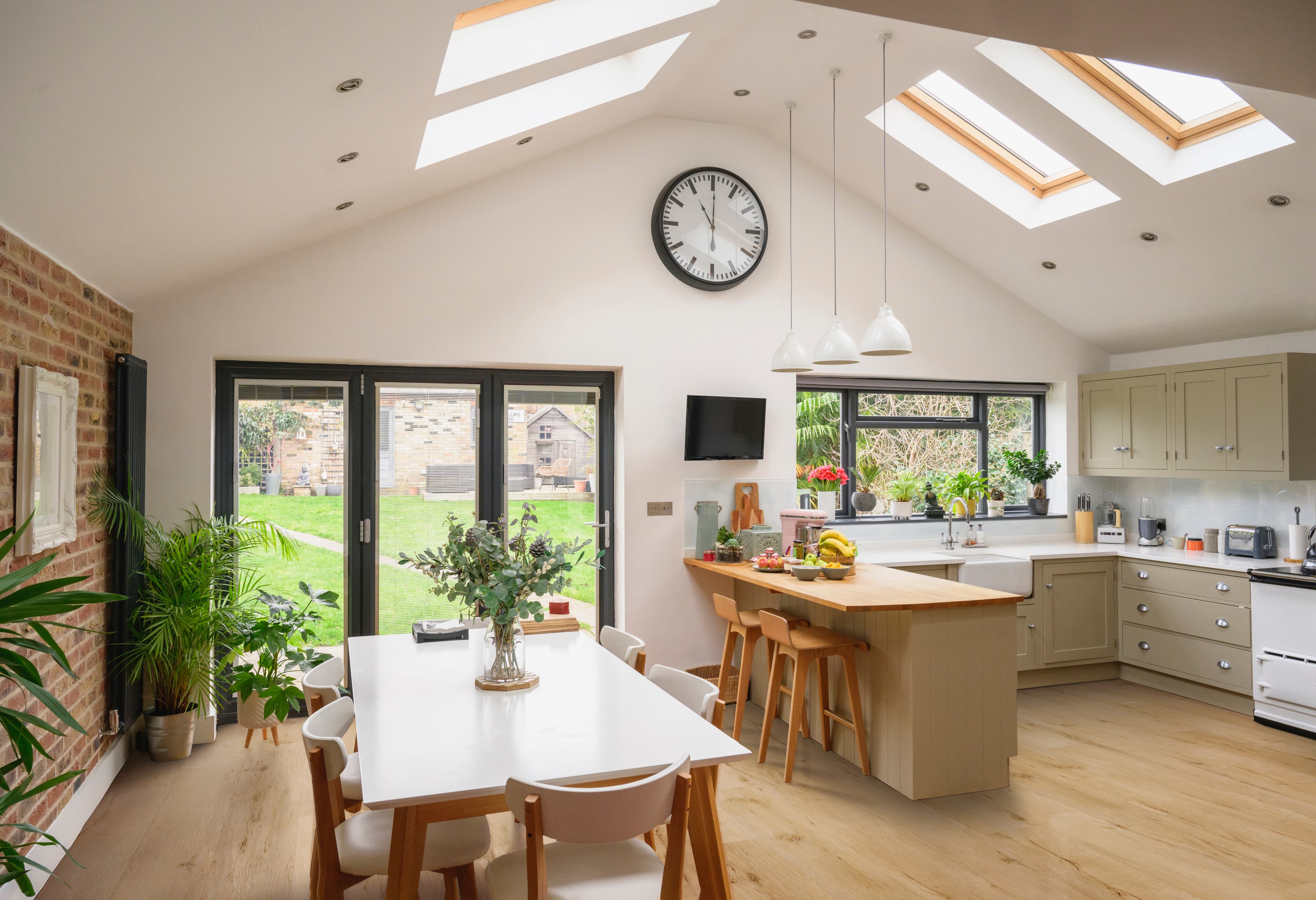 Hidden Palm Legends Vinyl Flooring (Angle-Angle) - Image 2