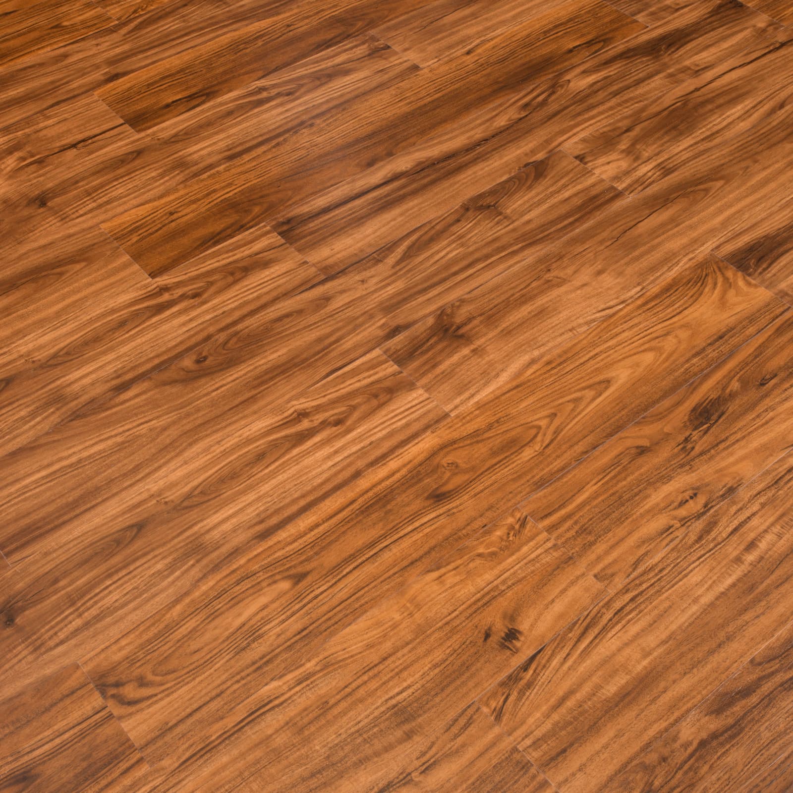 CALI Classic Acacia 100% Waterproof GeoCore® (SPC Composite) Flooring — Select Collection — plank close-up