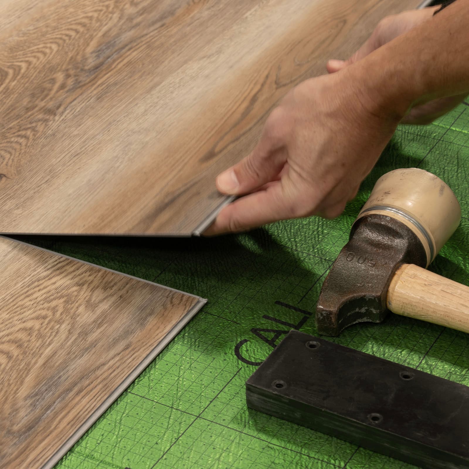 CALI Tourmaline Toast 100% Waterproof GeoCore® (SPC Composite) Flooring — Select Collection — detail view 3