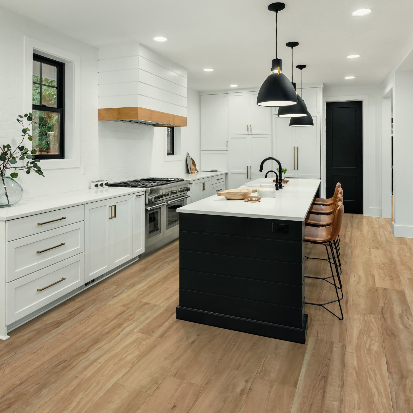 CALI Blonde Ale 100% Waterproof GeoCore (SPC) Flooring — Select Premium Collection — detail view 3