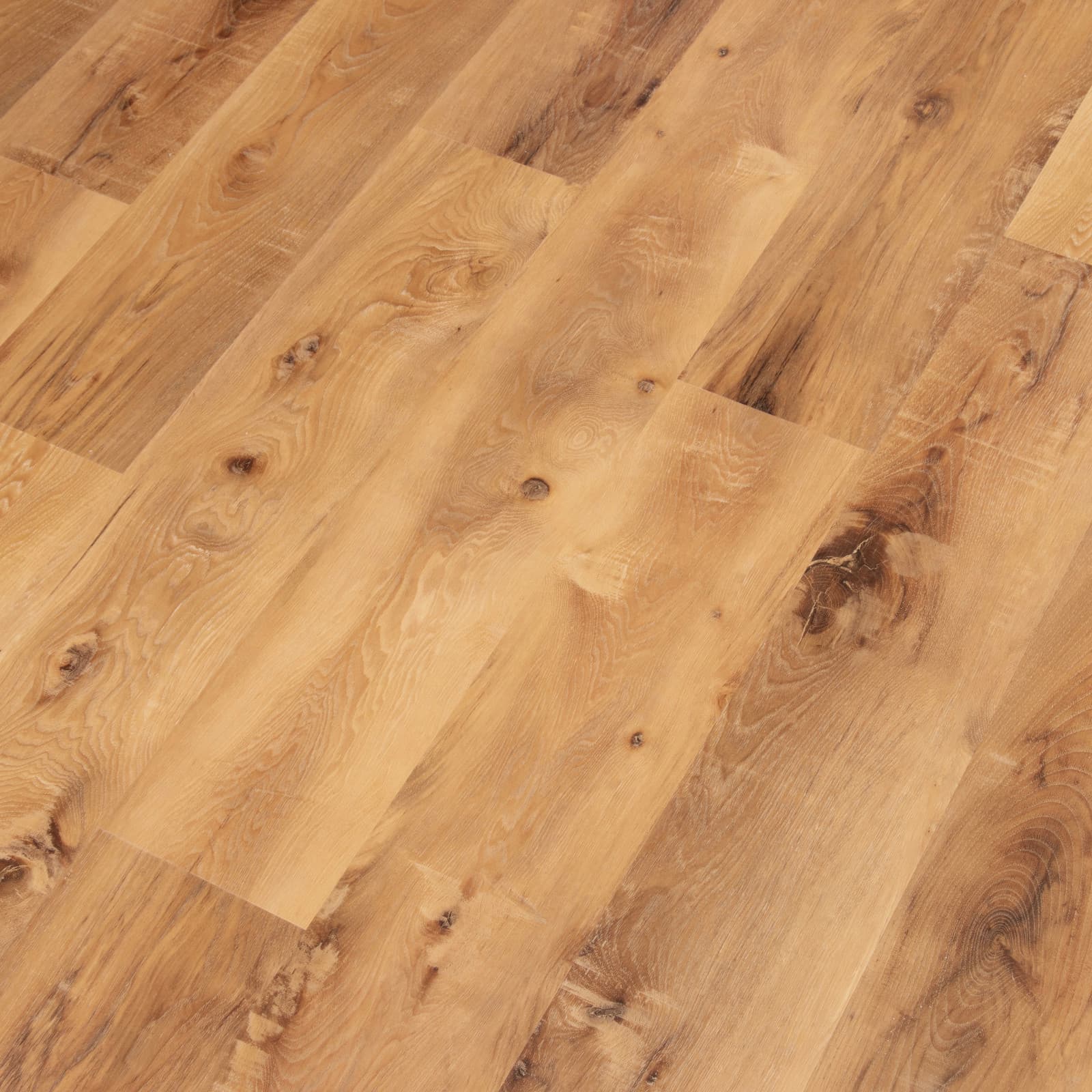 CALI North Shore Oak 100% Waterproof GeoCore (SPC) Flooring — Select Premium Collection — plank close-up