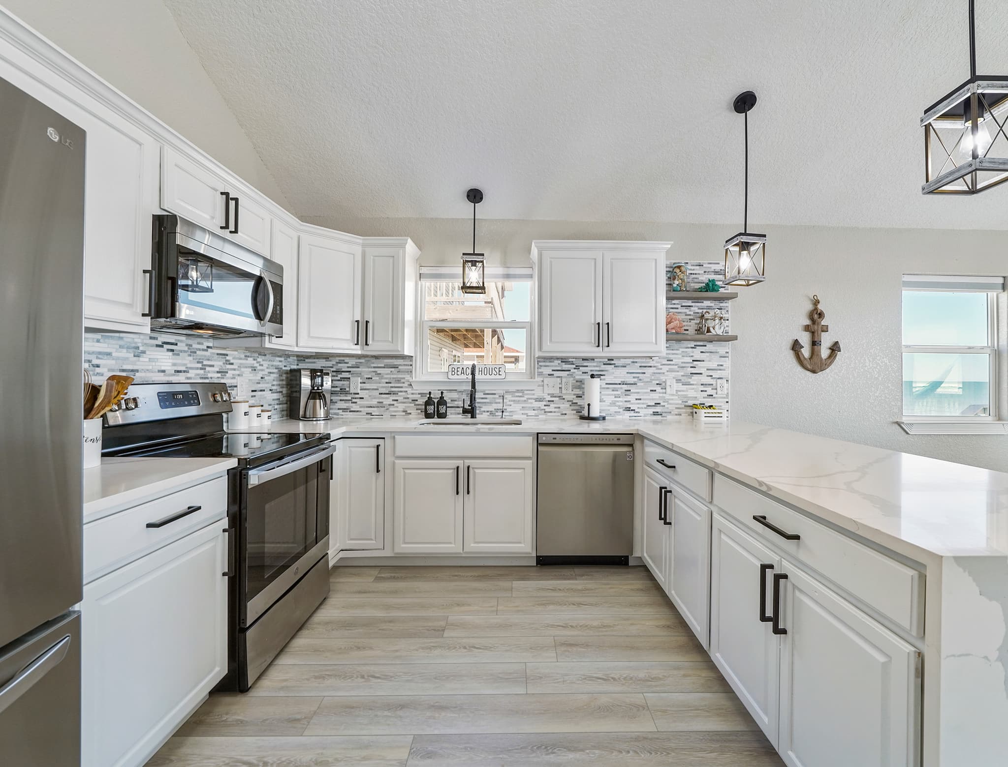 CALI Castaway Oak Flooring Windansea Low Tide Collection - view 3