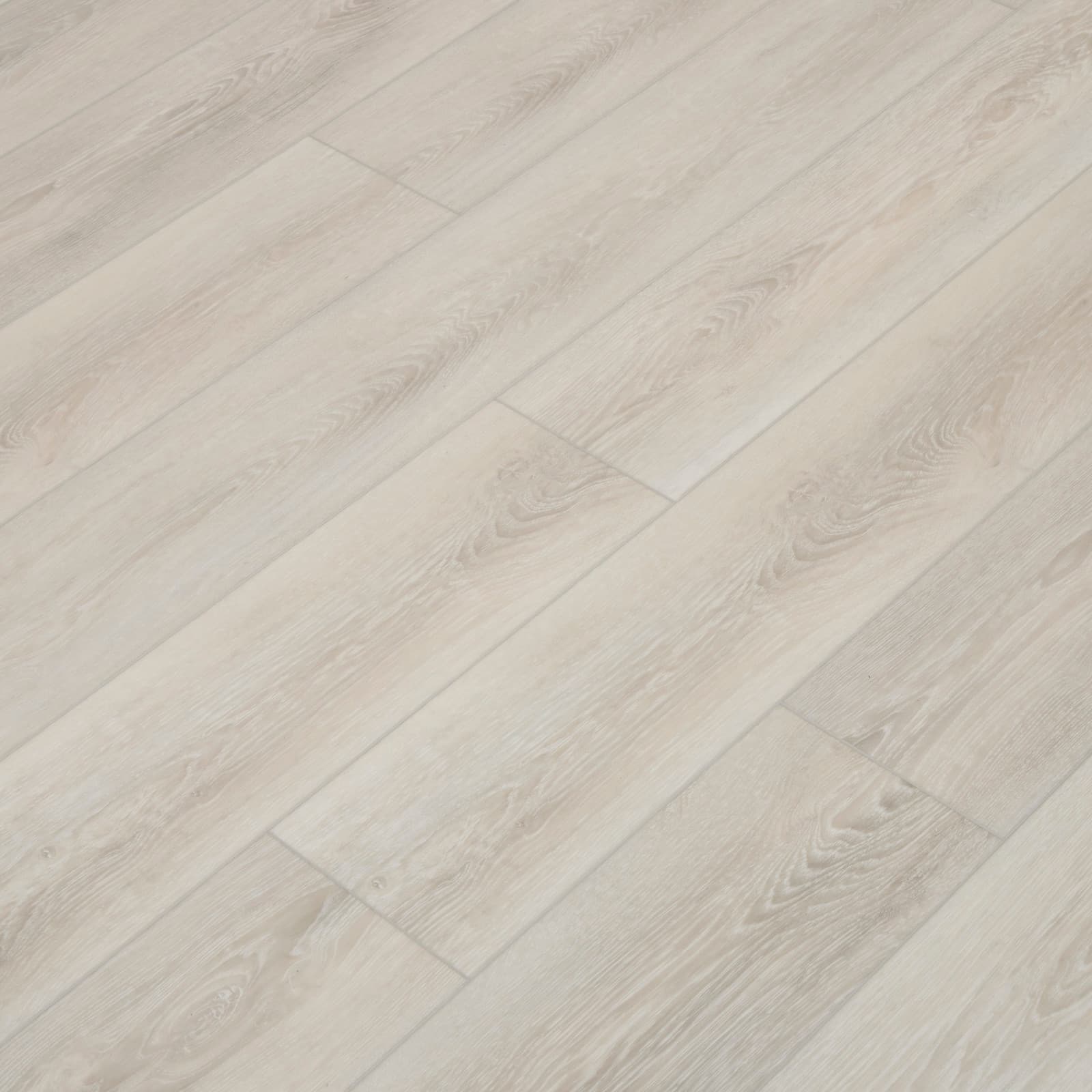 CALI Castaway Oak Flooring — Windansea Low Tide Collection — plank close-up