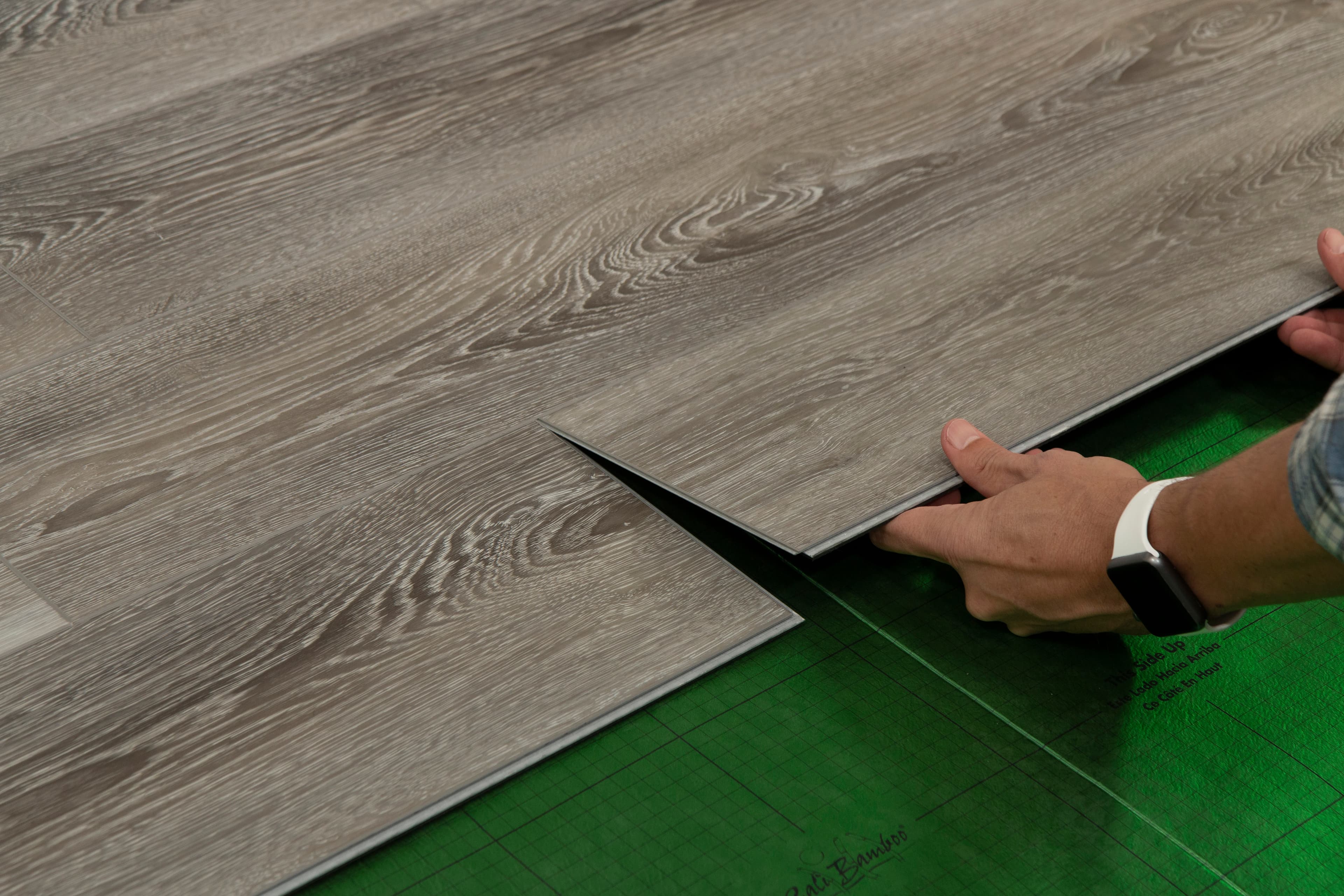 Breakwater Oak Windansea Vinyl Flooring - Image 5