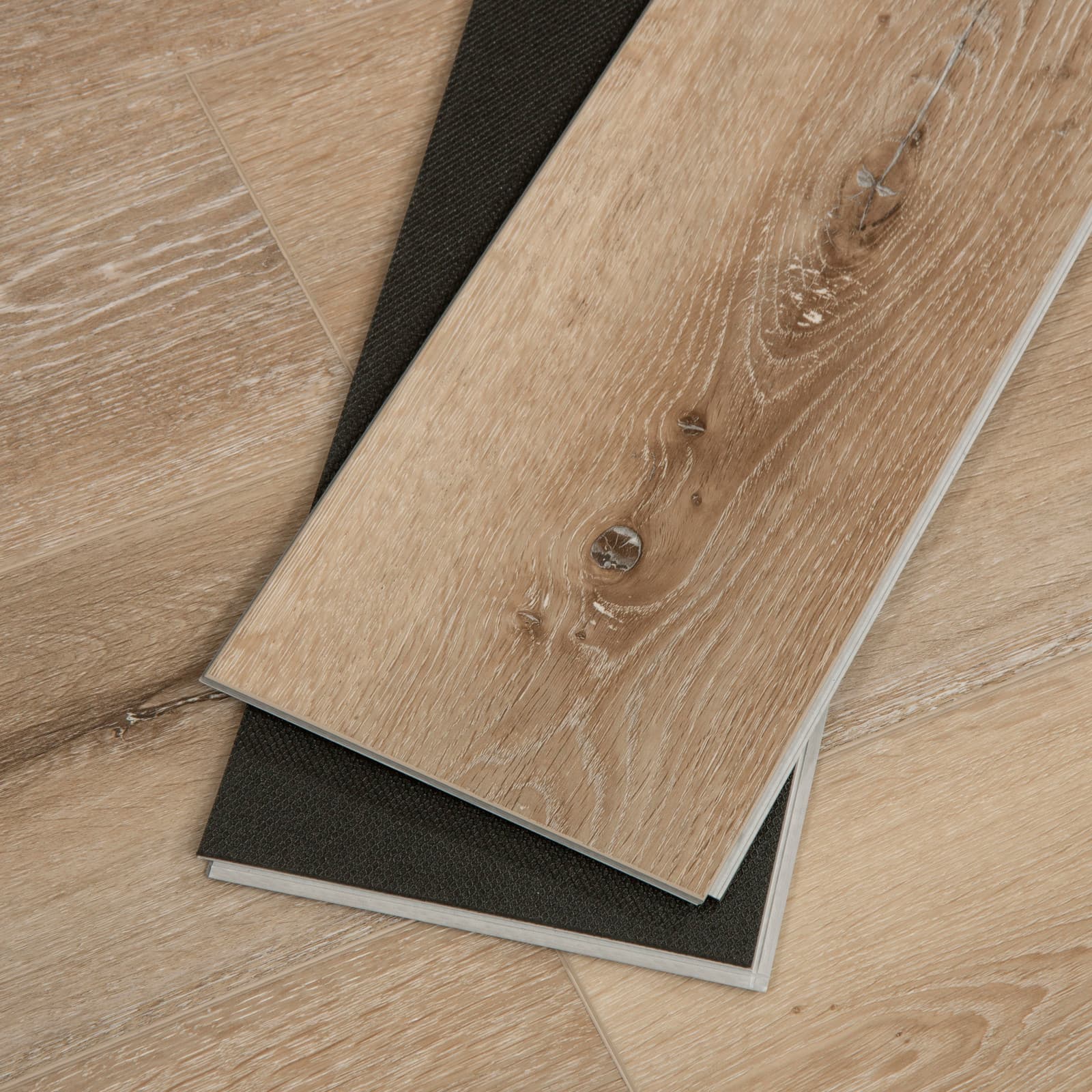 CALI Aged Hickory Flooring — Windansea Low Tide Collection — detail view 7