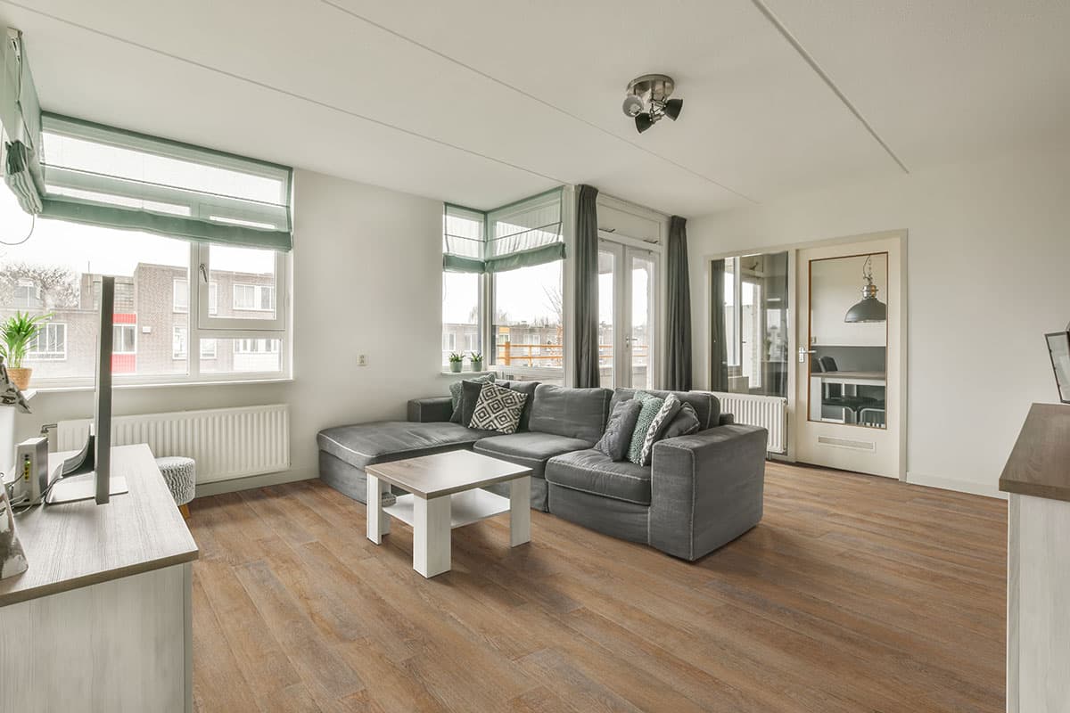 MSI Everlife Reclaimed Oak Glue Down Luxury Vinyl Flooring — Katavia Collection — detail view 4
