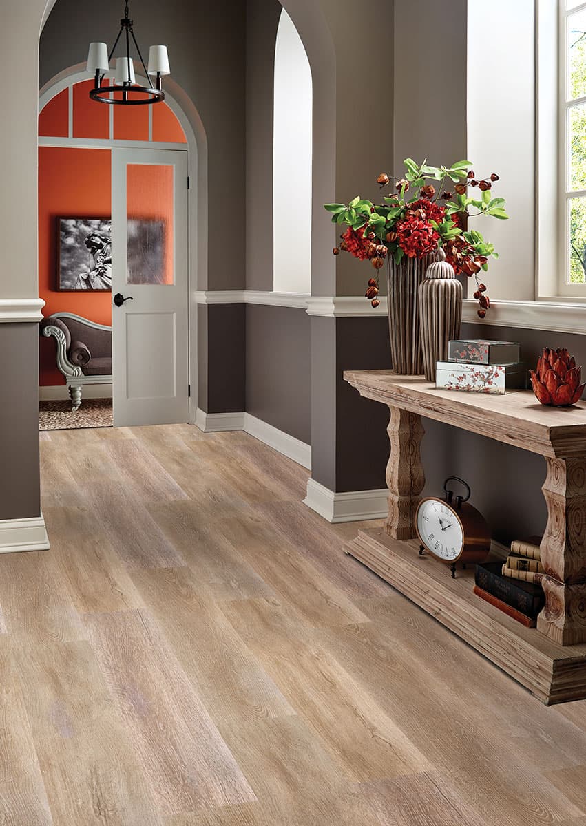 MSI Everlife Hybrid Brockton 100% Waterproof Hybrid Rigid Core Flooring — Smithcliffs Collection — detail view 3