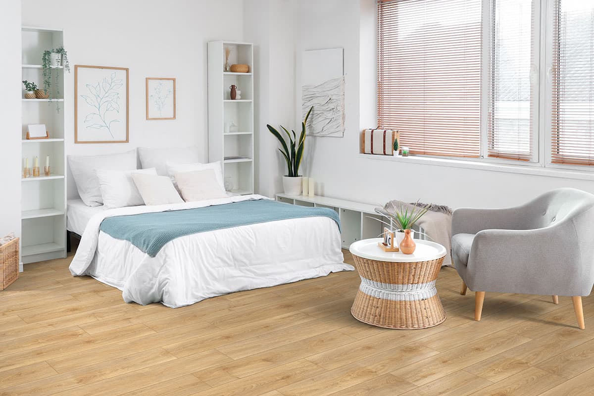 MSI Everlife Hybrid Cloudland 100% Waterproof Hybrid Rigid Core Flooring — Smithcliffs Collection — detail view 3