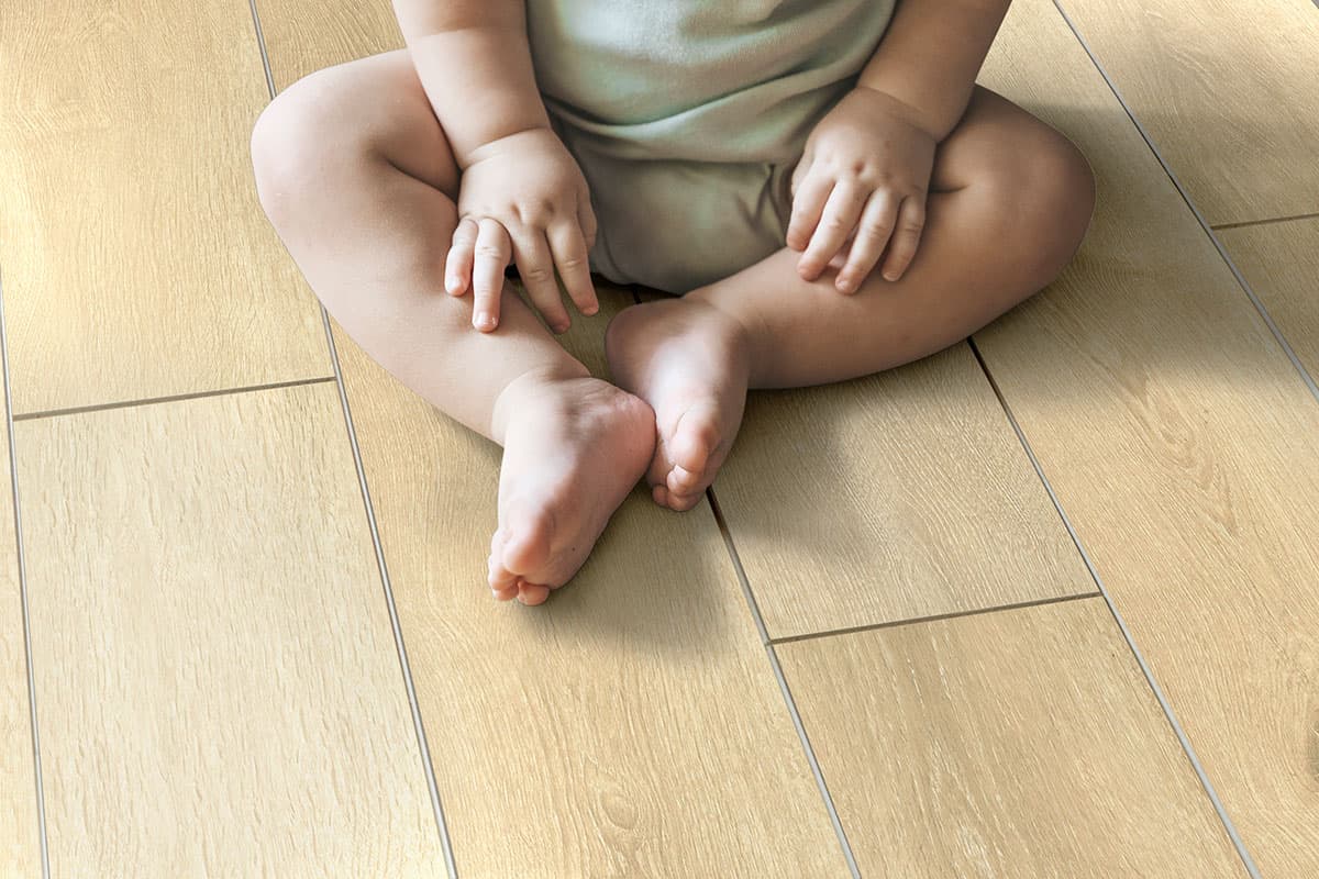 MSI Everlife Hybrid Lanston Oak 100% Waterproof Hybrid Rigid Core Flooring — Smithcliffs Collection — detail view 6